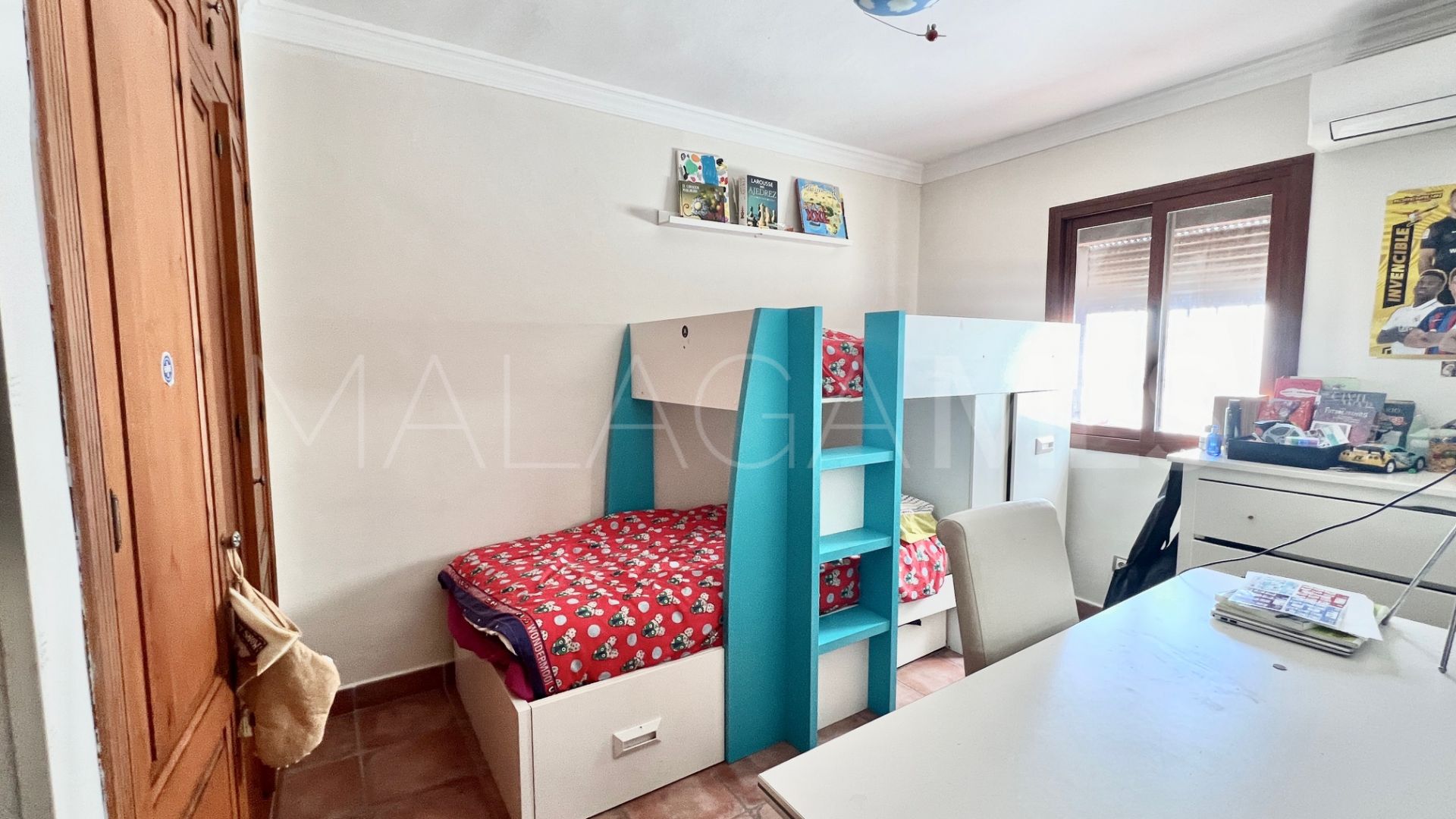 Villa for sale in Nueva Andalucia