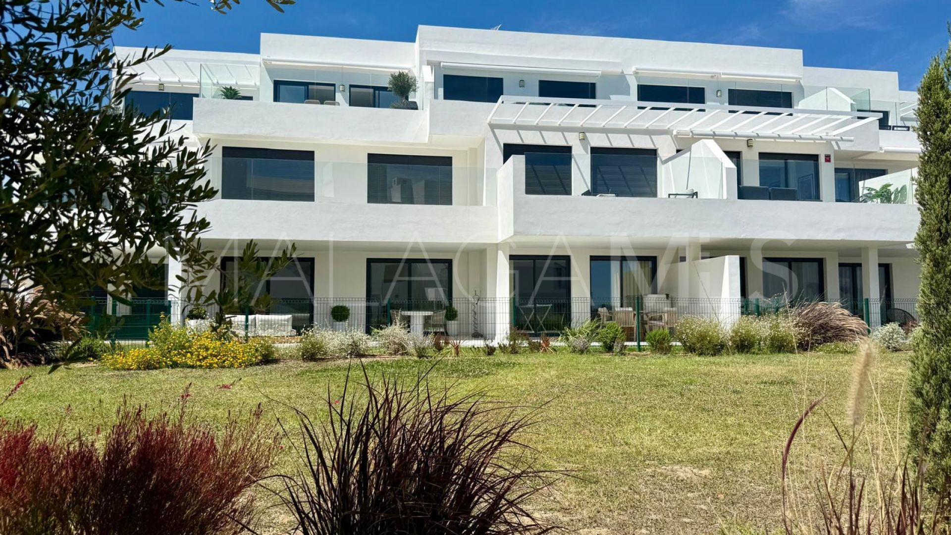 2 bedrooms Casares Playa ground floor apartment for sale