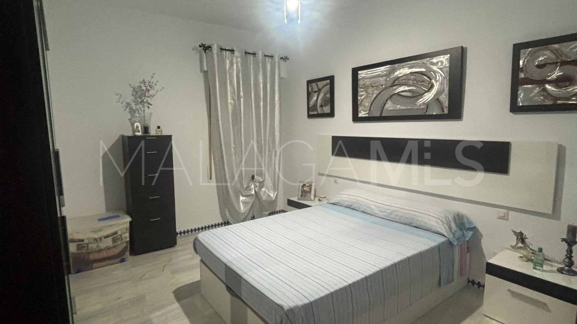 For sale Estepona apartment with 2 bedrooms
