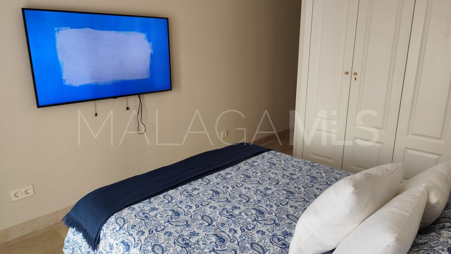 Buy Sabinillas apartment