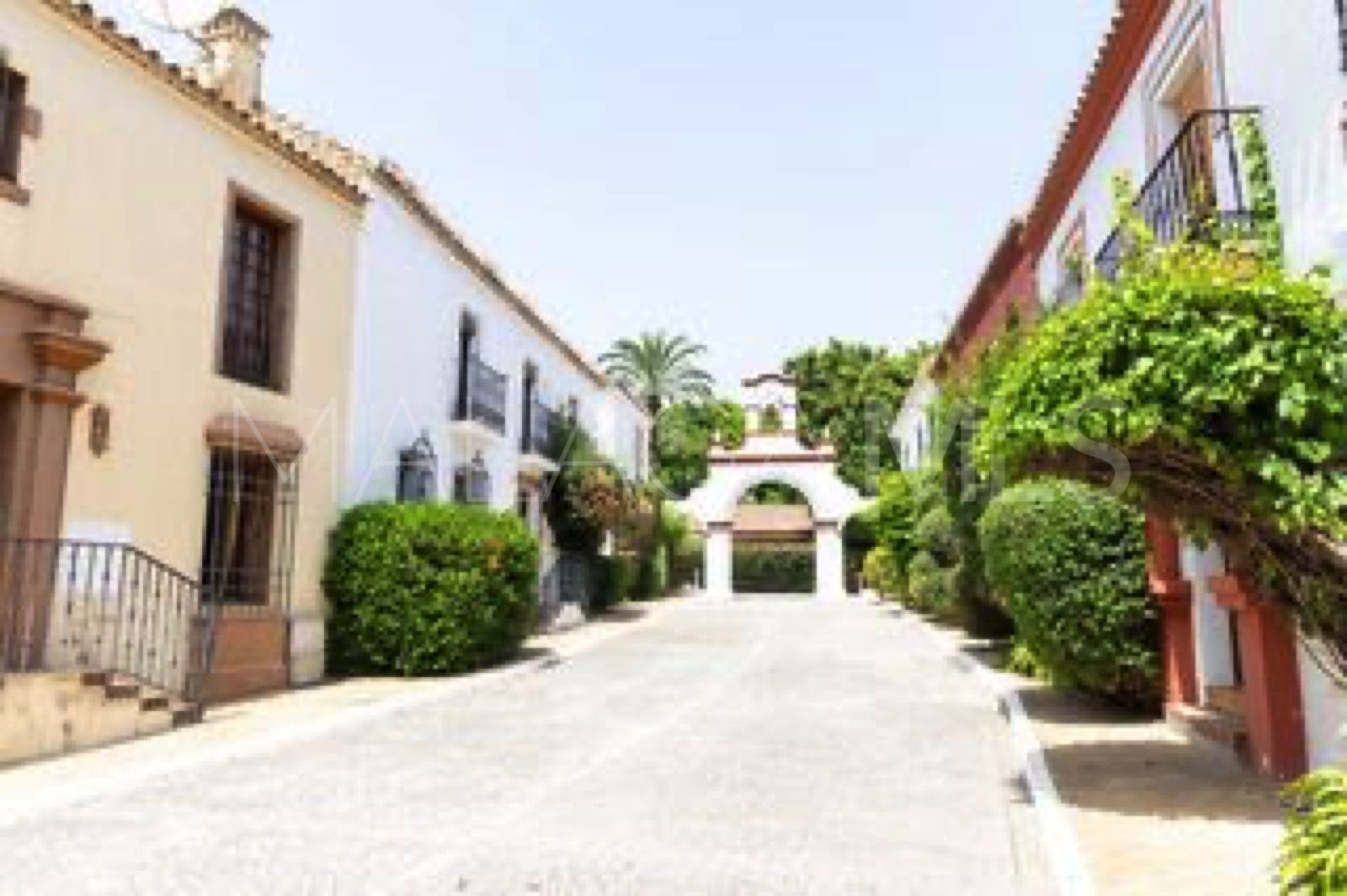 Se vende adosado in Guadalmina Baja de 3 bedrooms