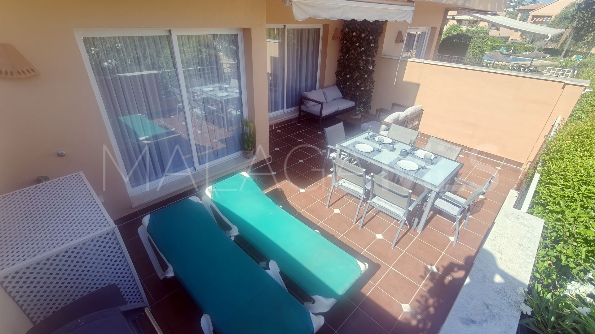 Erdgeschosswohnung for sale in Elviria