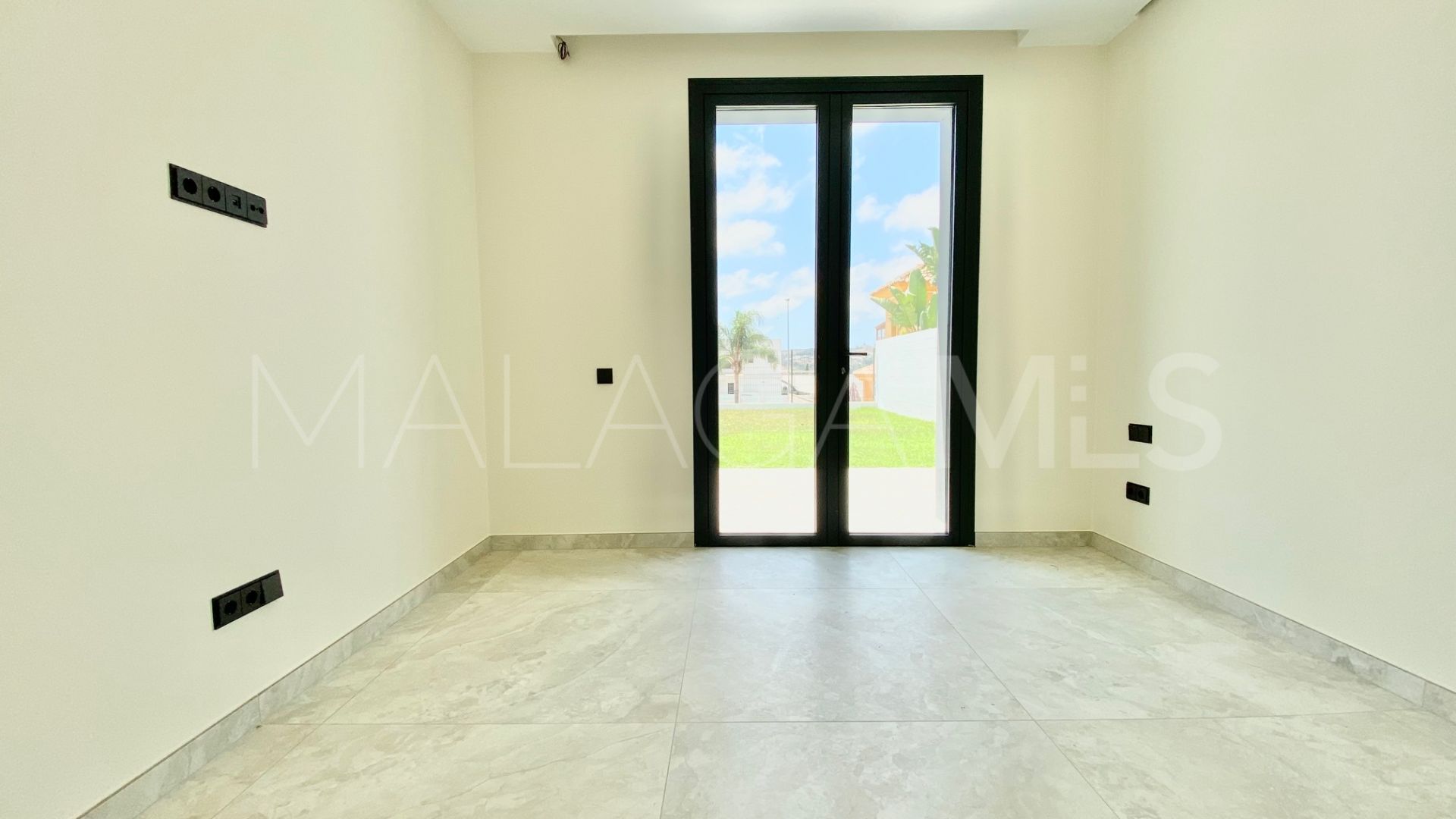 Villa for sale in Mijas
