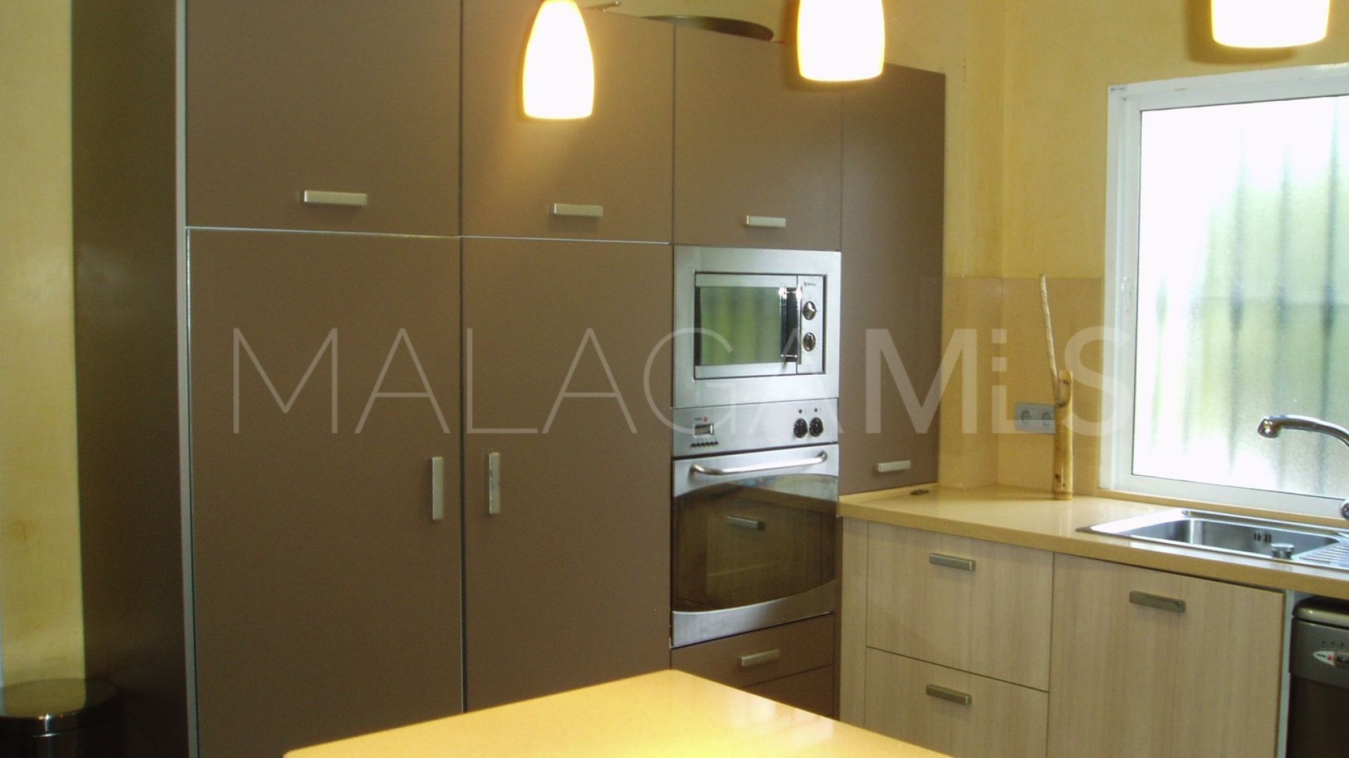 Radhus for sale in Estepona