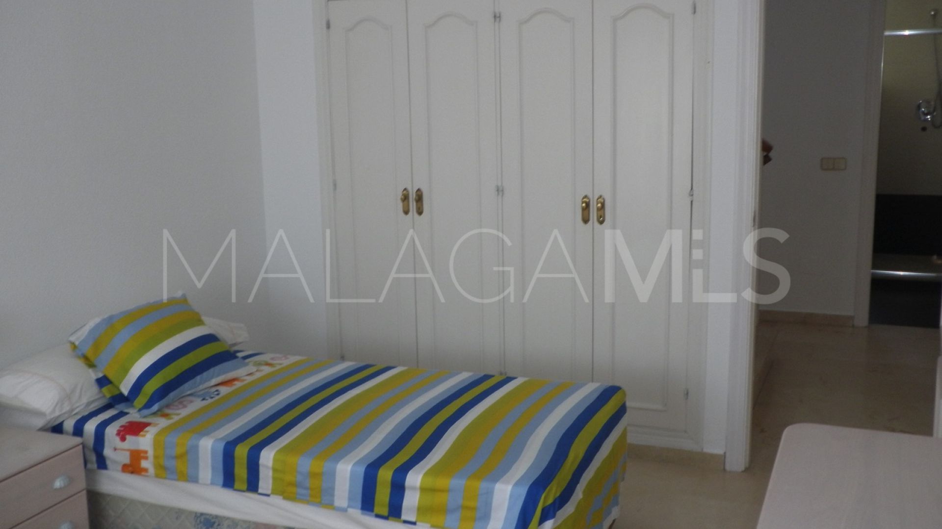 Radhus for sale in Estepona