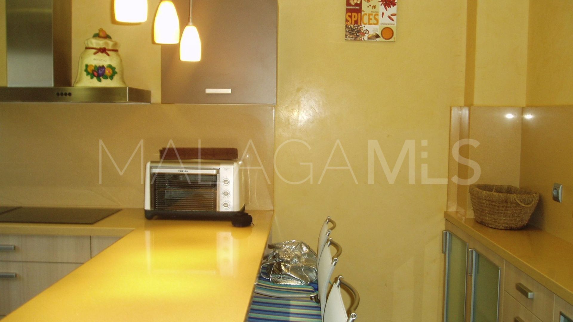 Radhus for sale in Estepona