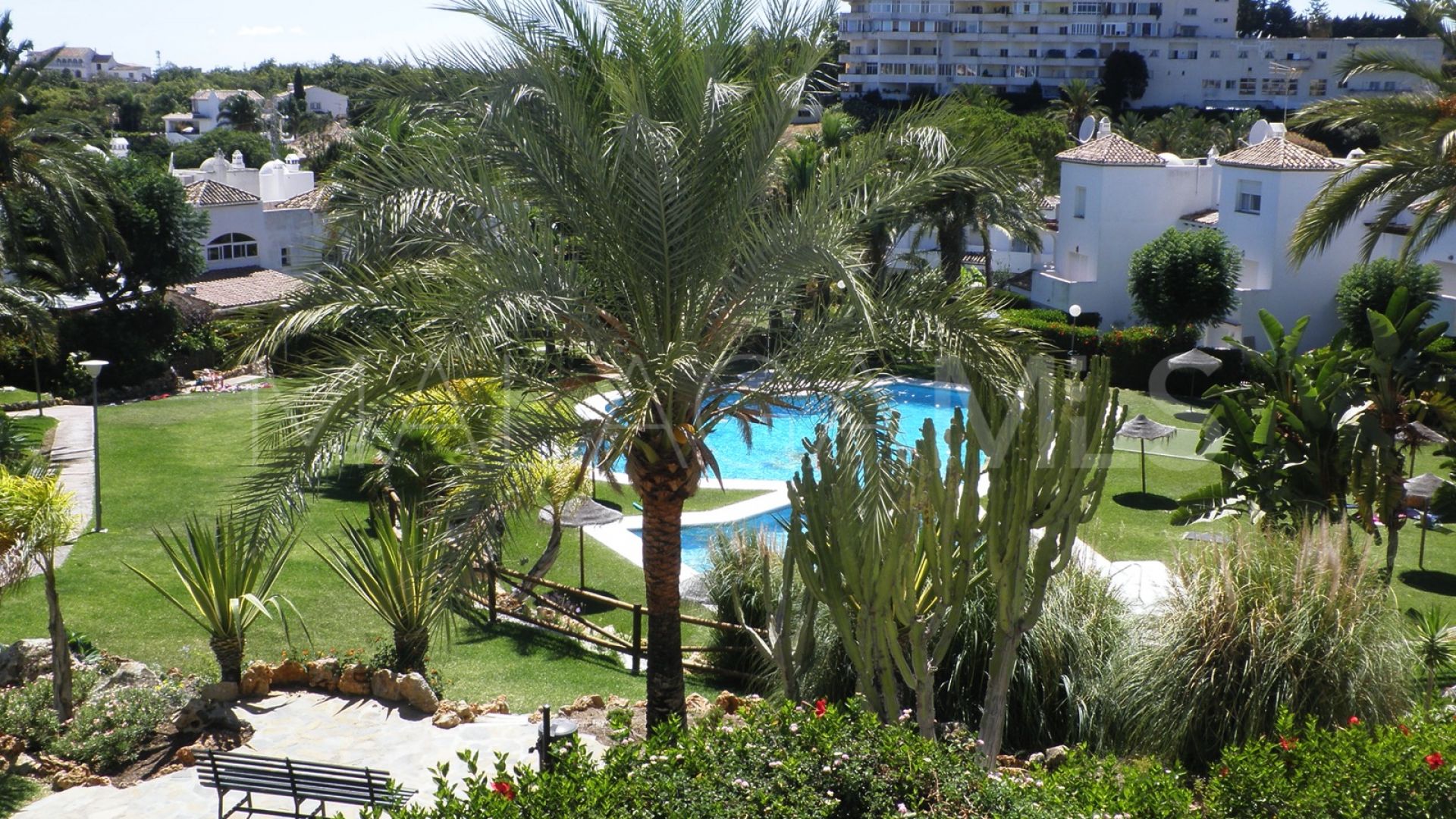 Radhus for sale in Estepona