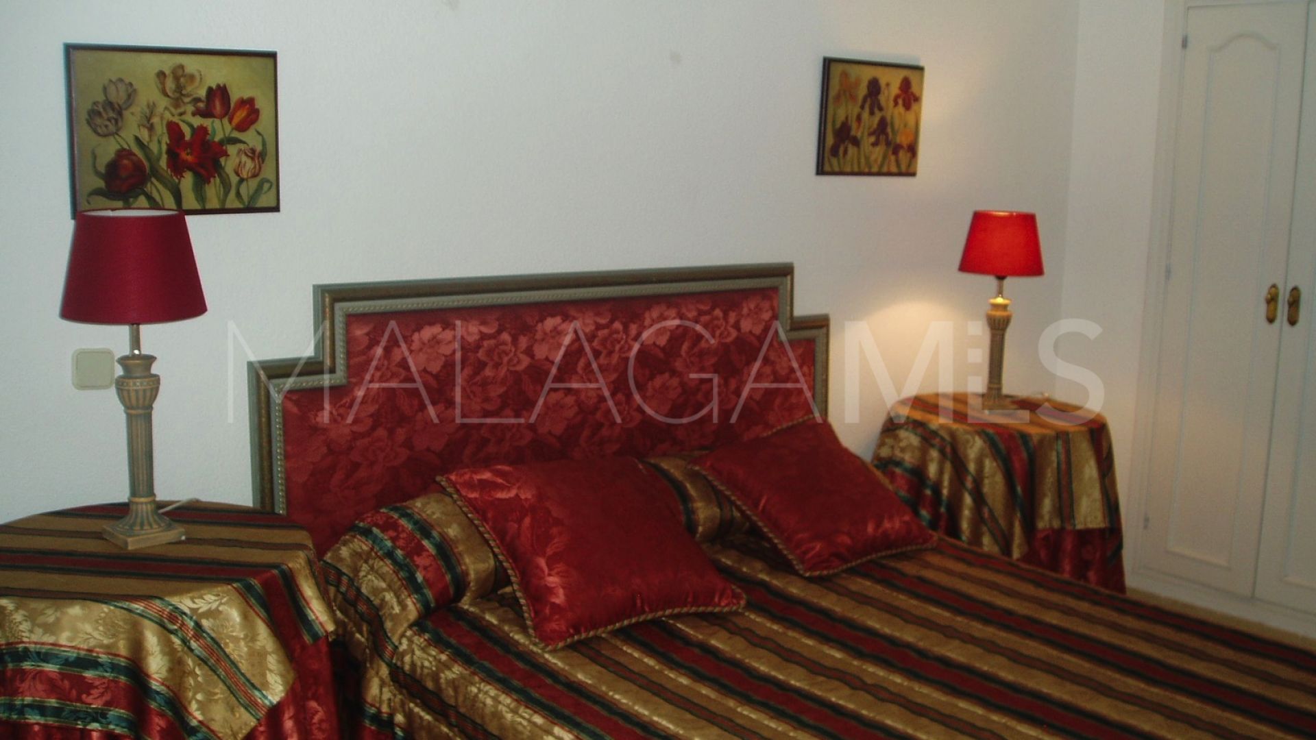 Radhus for sale in Estepona