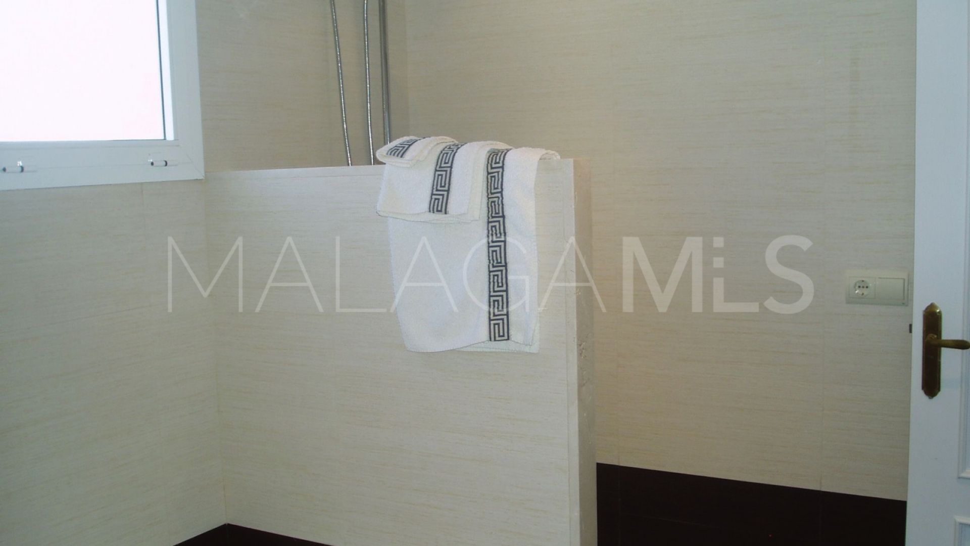 Radhus for sale in Estepona