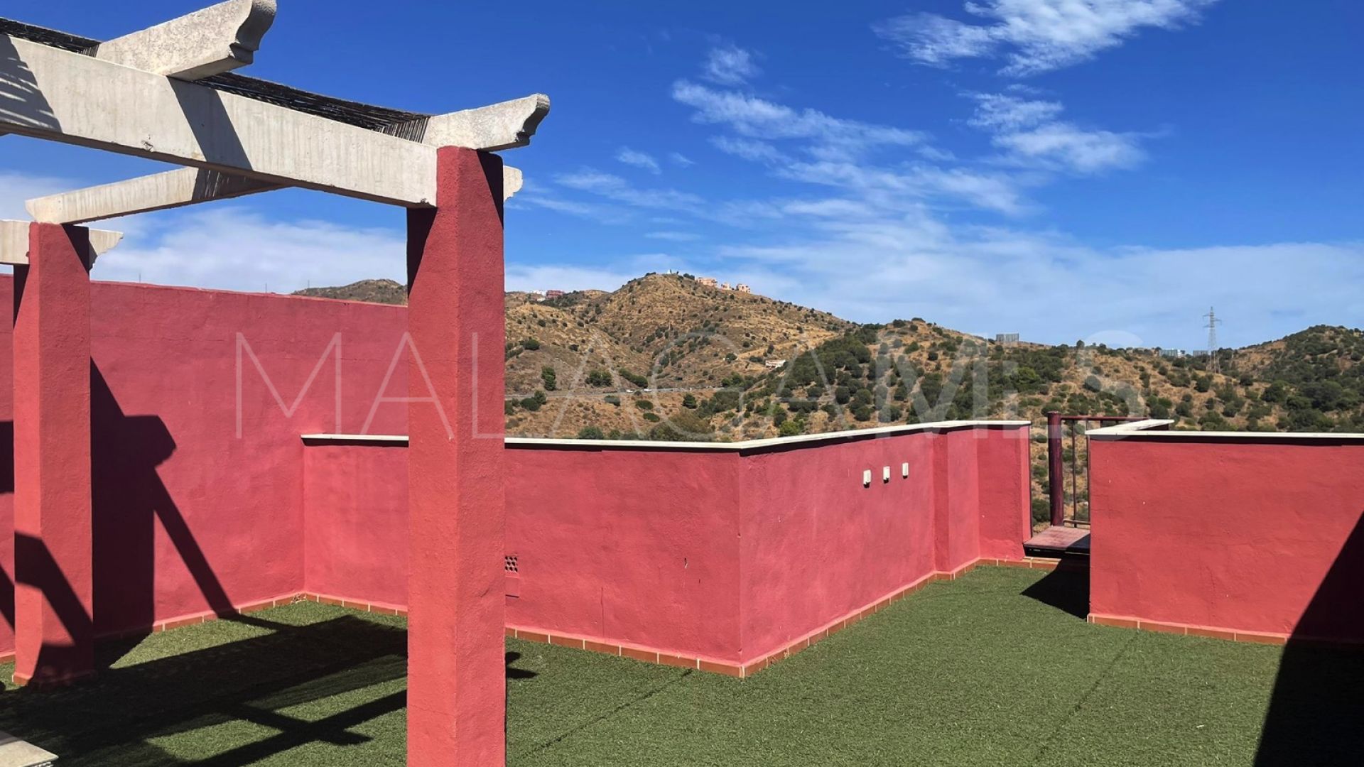 Zweistöckiges penthouse for sale in La Reserva de Marbella