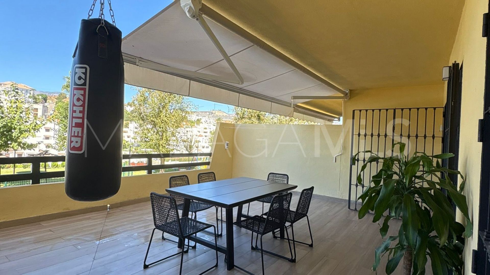 Apartamento planta baja with 2 bedrooms for sale in La Resina Golf