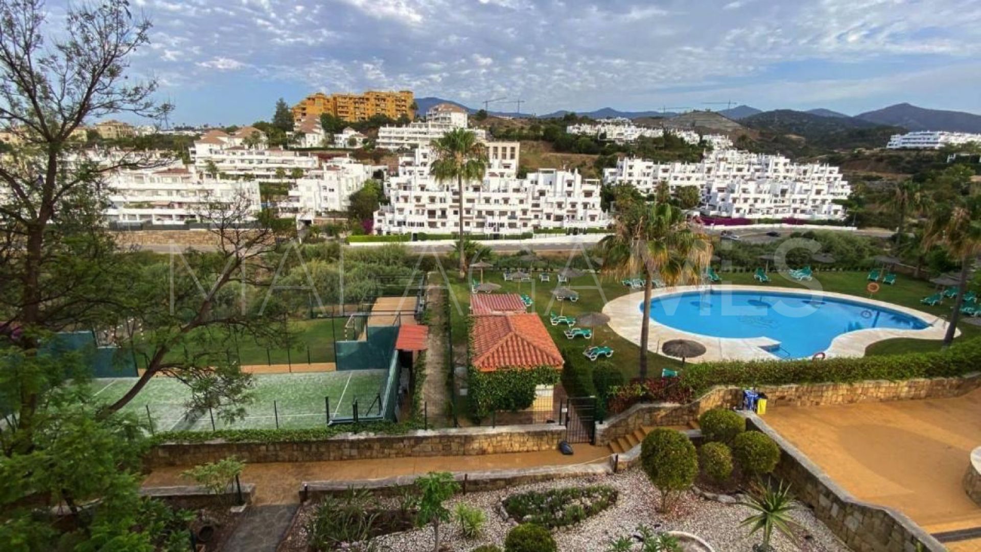 Apartamento planta baja with 2 bedrooms for sale in La Resina Golf