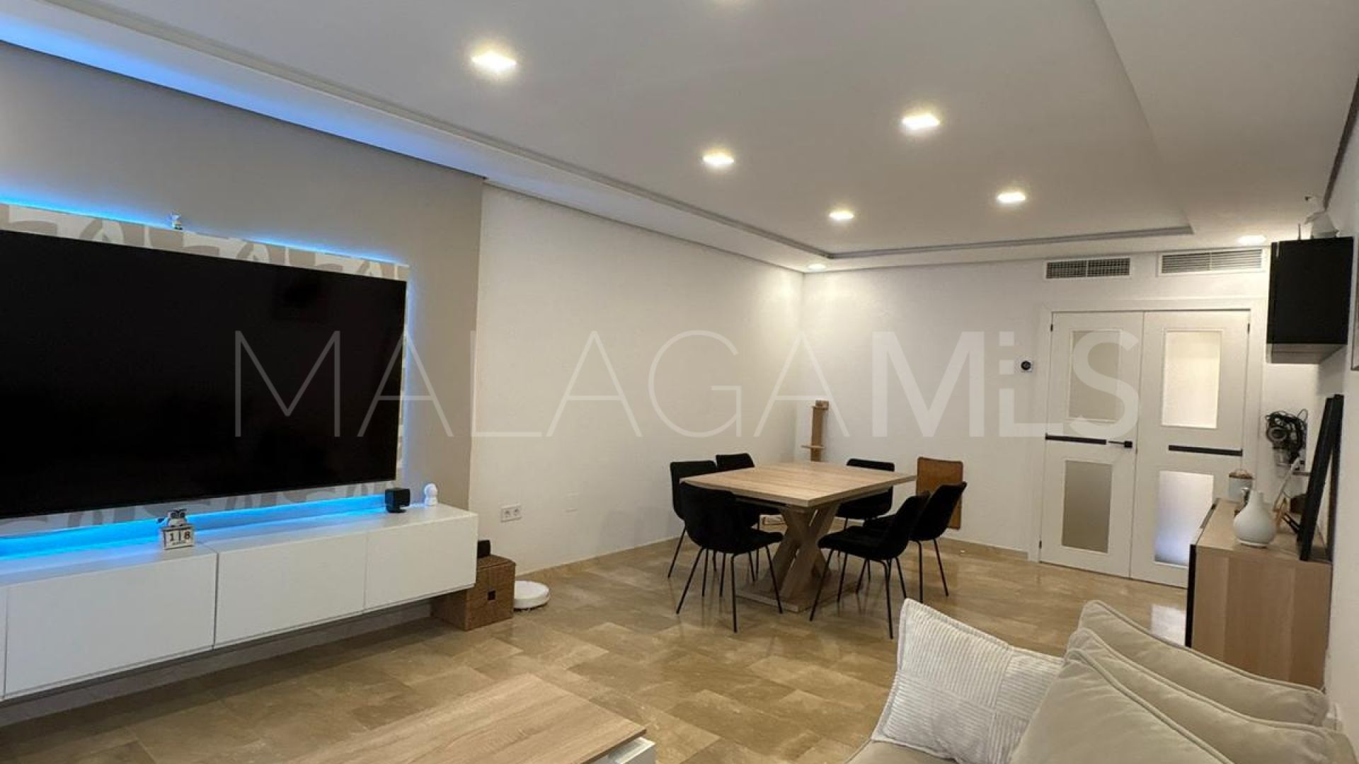 Apartamento planta baja with 2 bedrooms for sale in La Resina Golf