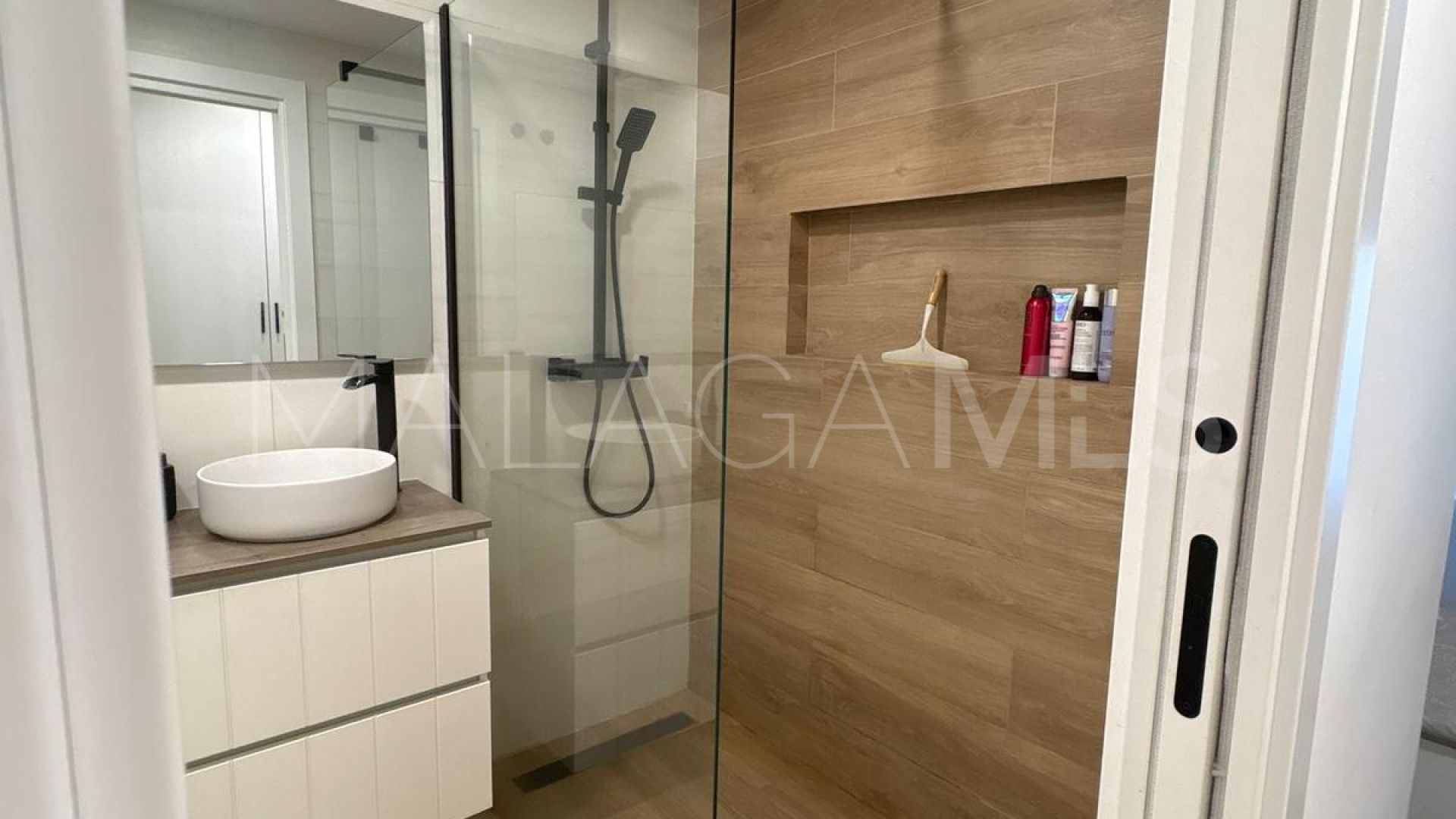 Apartamento planta baja with 2 bedrooms for sale in La Resina Golf