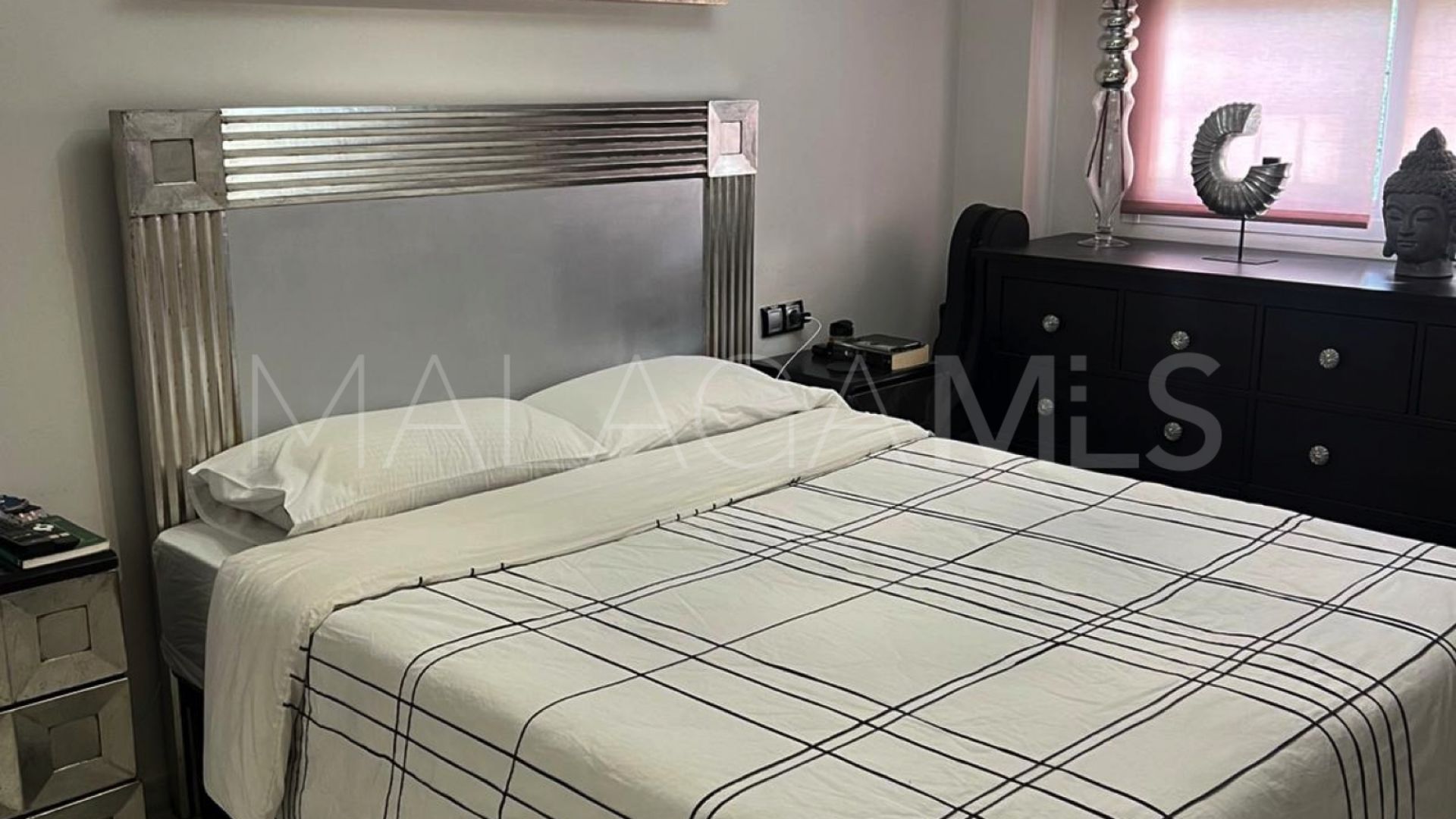 For sale ground floor apartment in Nueva Andalucia