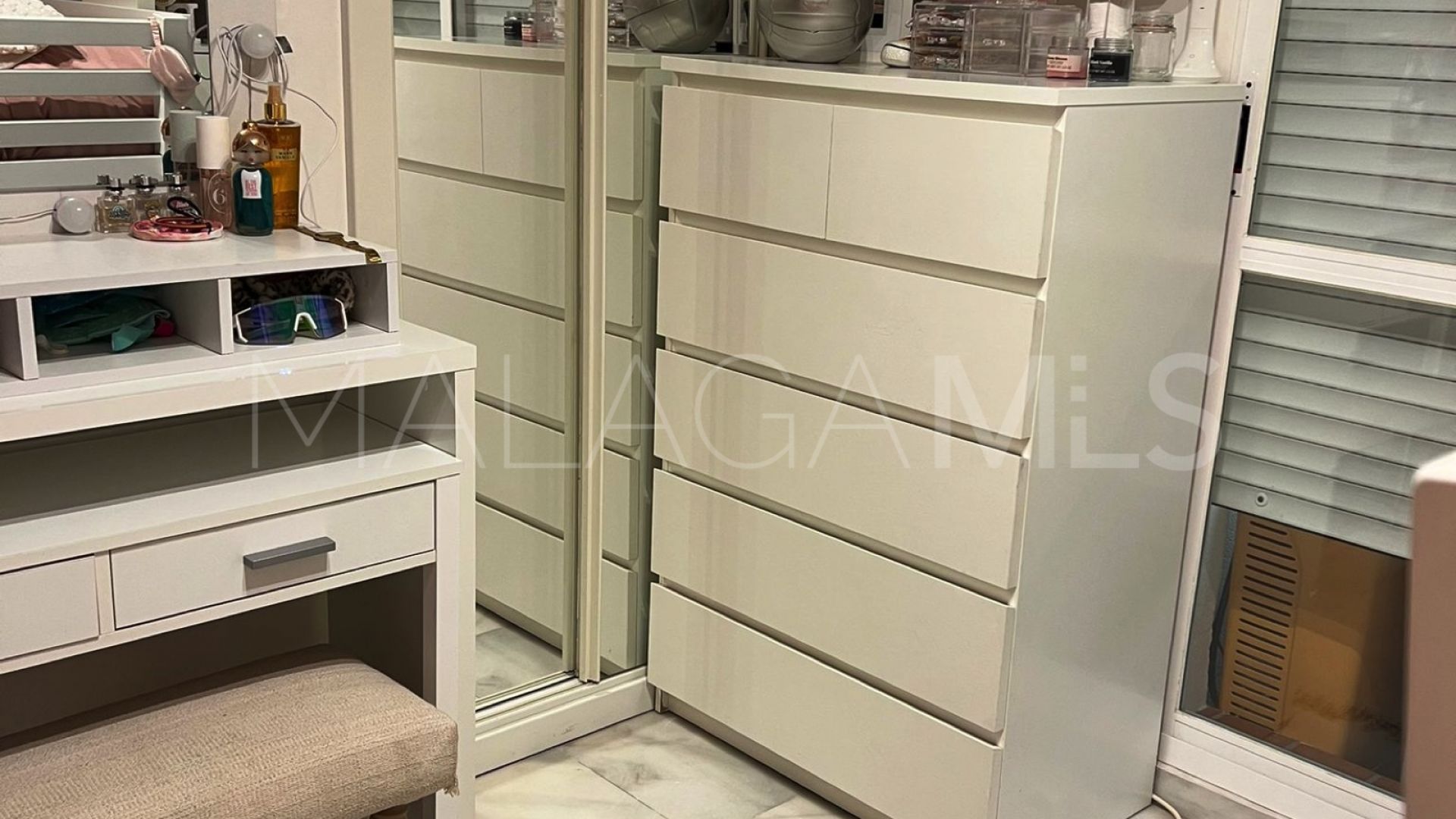 For sale ground floor apartment in Nueva Andalucia