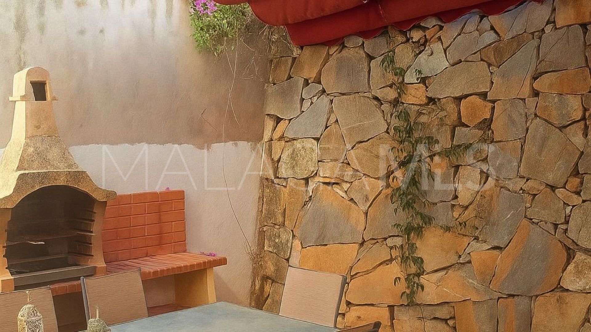 For sale 3 bedrooms town house in Bel Air