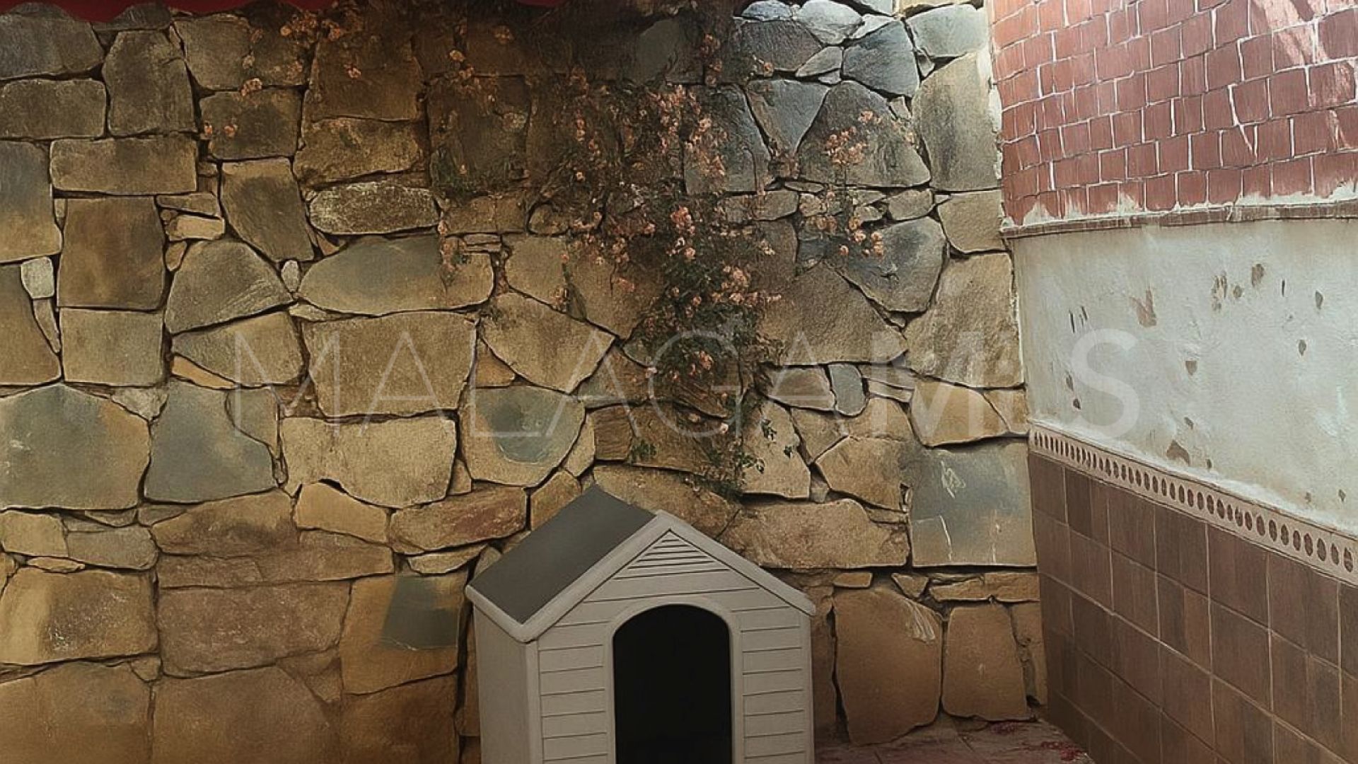 For sale 3 bedrooms town house in Bel Air