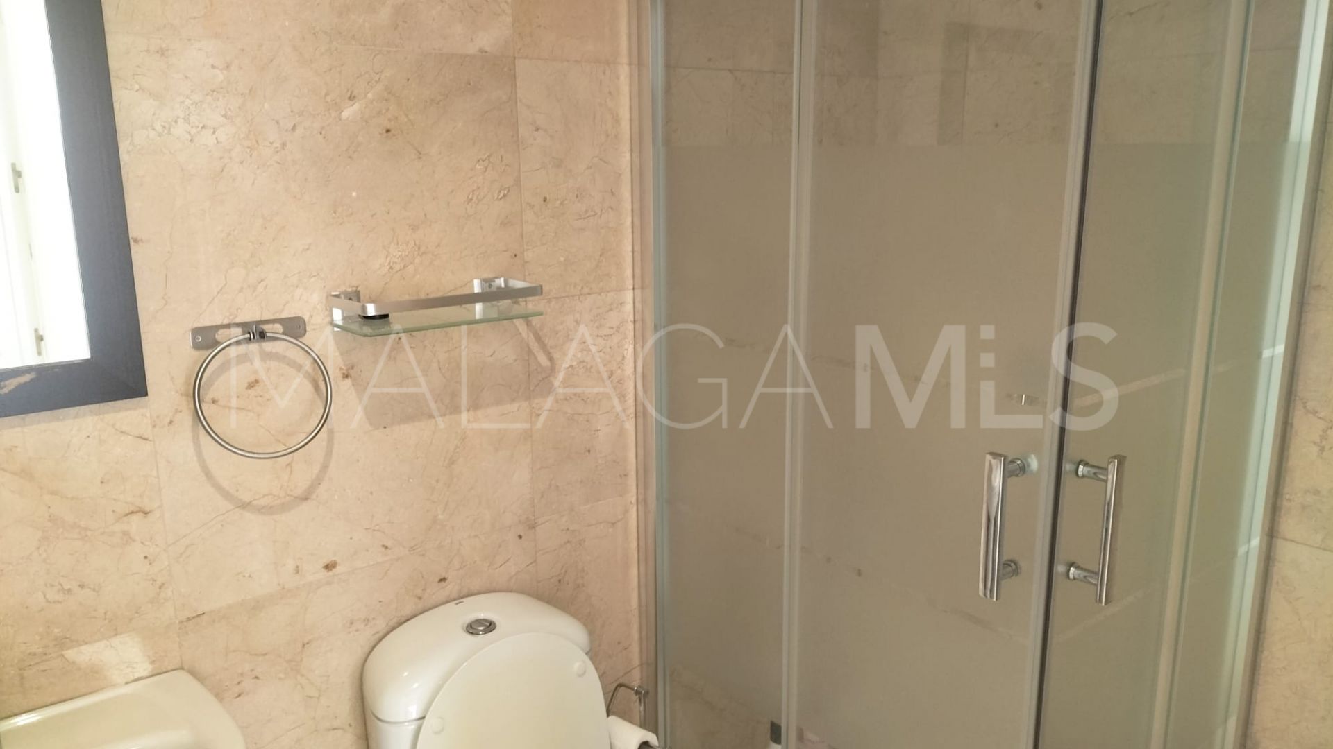 Takvåning for sale in Duquesa Village