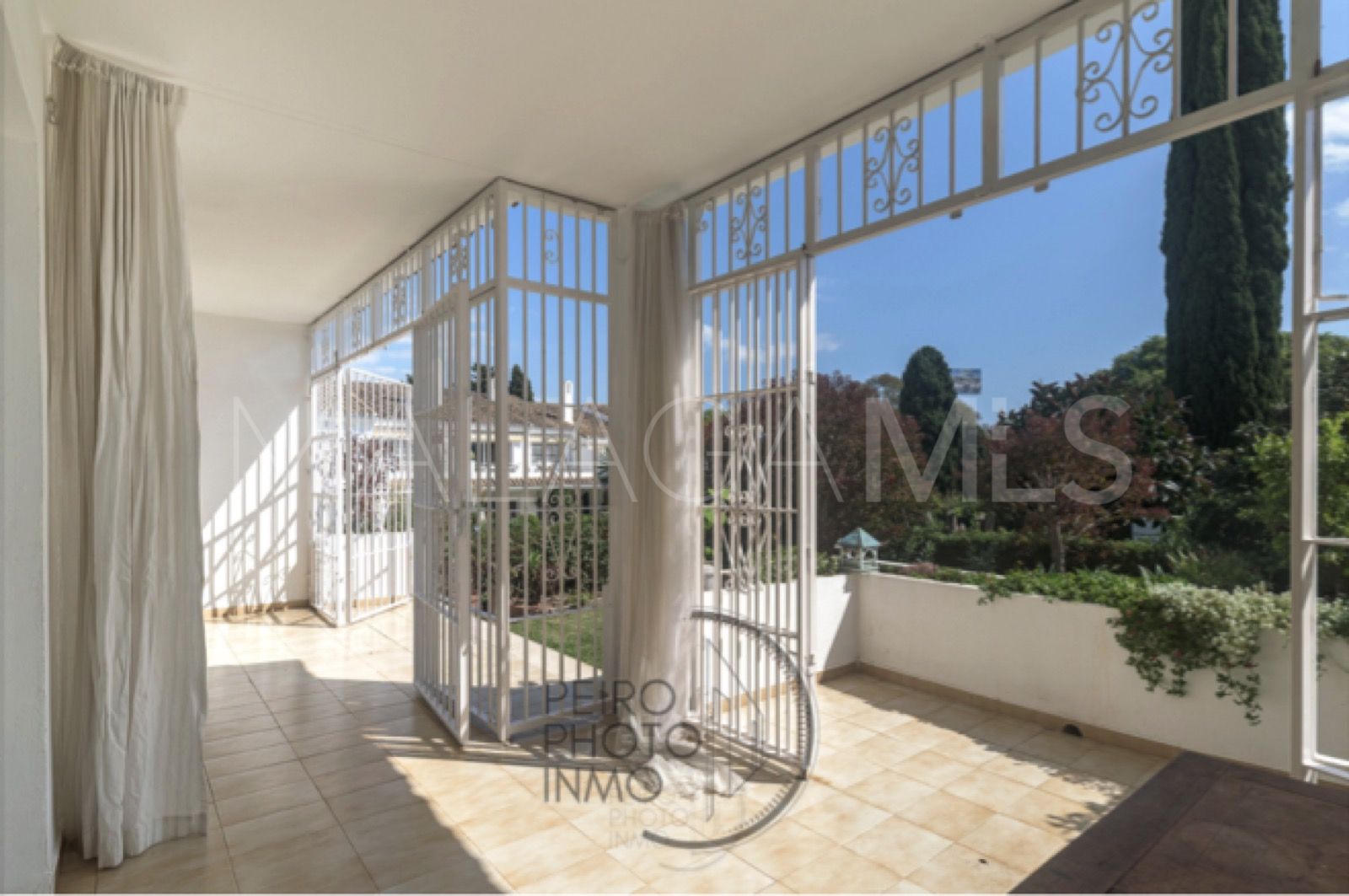 Markplanslägenhet for sale in Paraiso Barronal