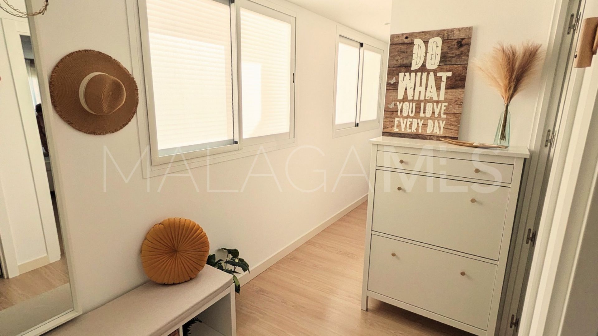 Atico duplex a la venta in Estepona Centro with 3 bedrooms