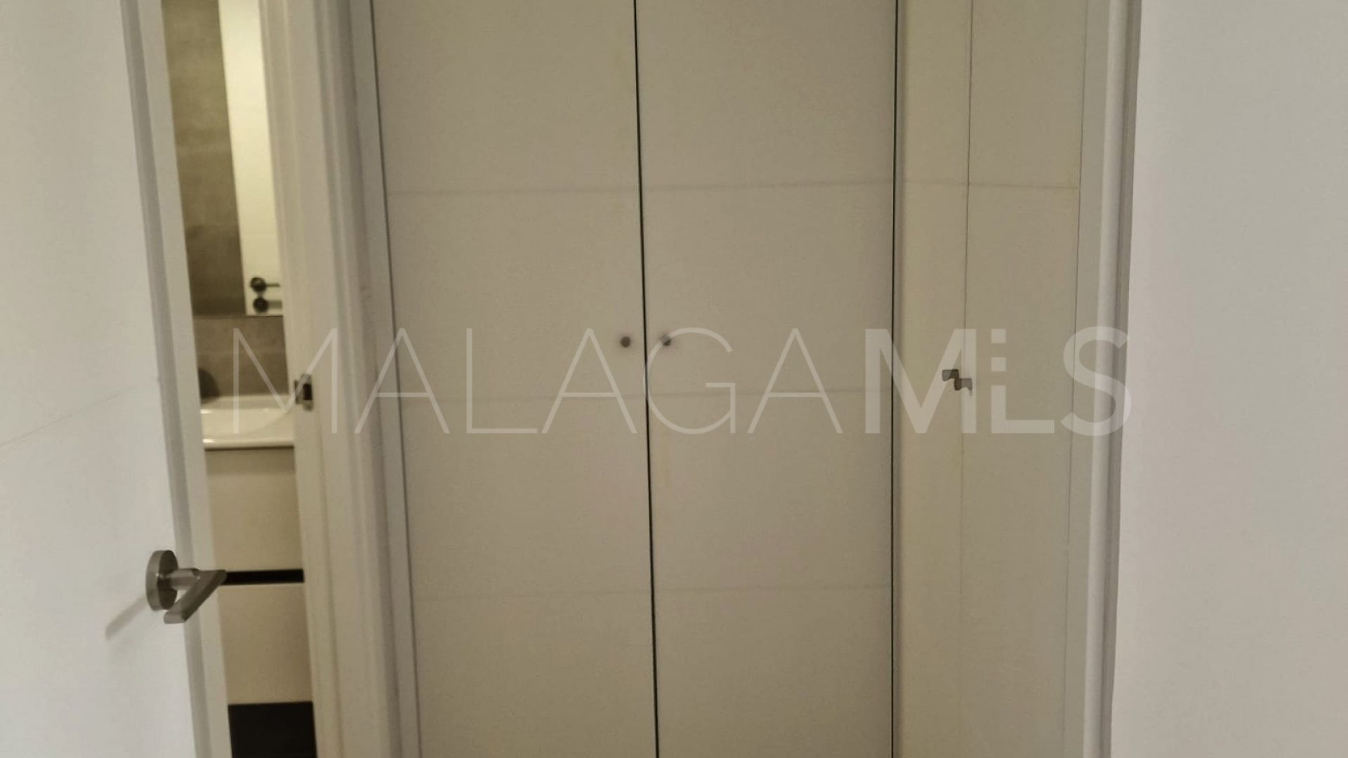 Buy duplex planta baja in Las Joyas with 2 bedrooms