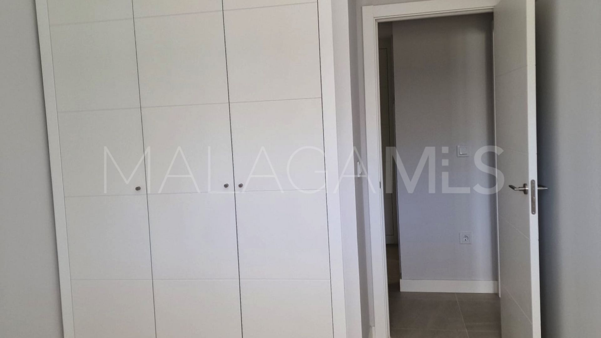 Buy duplex planta baja in Las Joyas with 2 bedrooms