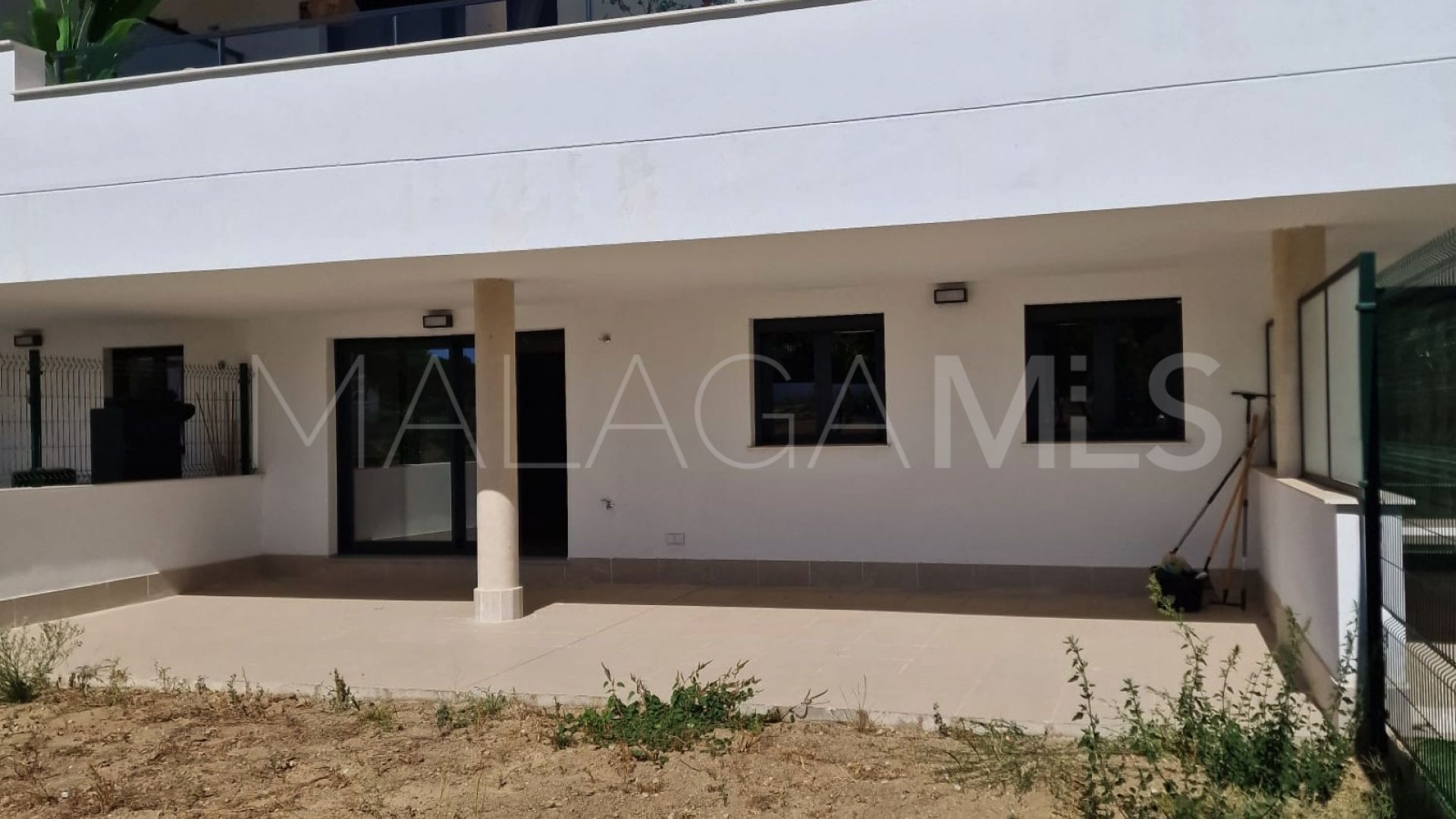 Buy duplex planta baja in Las Joyas with 2 bedrooms