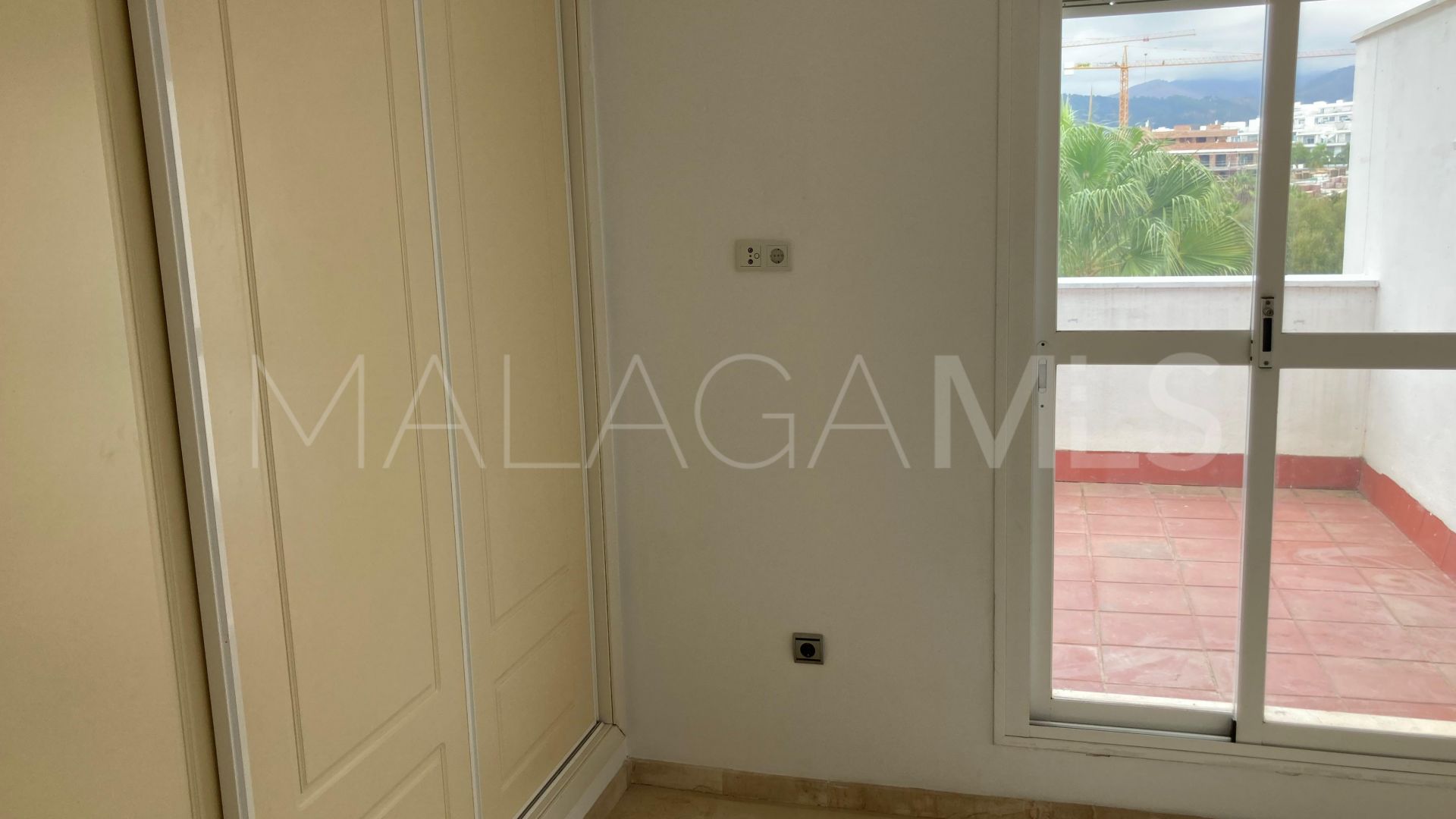 Duplex penthouse for sale in Cancelada