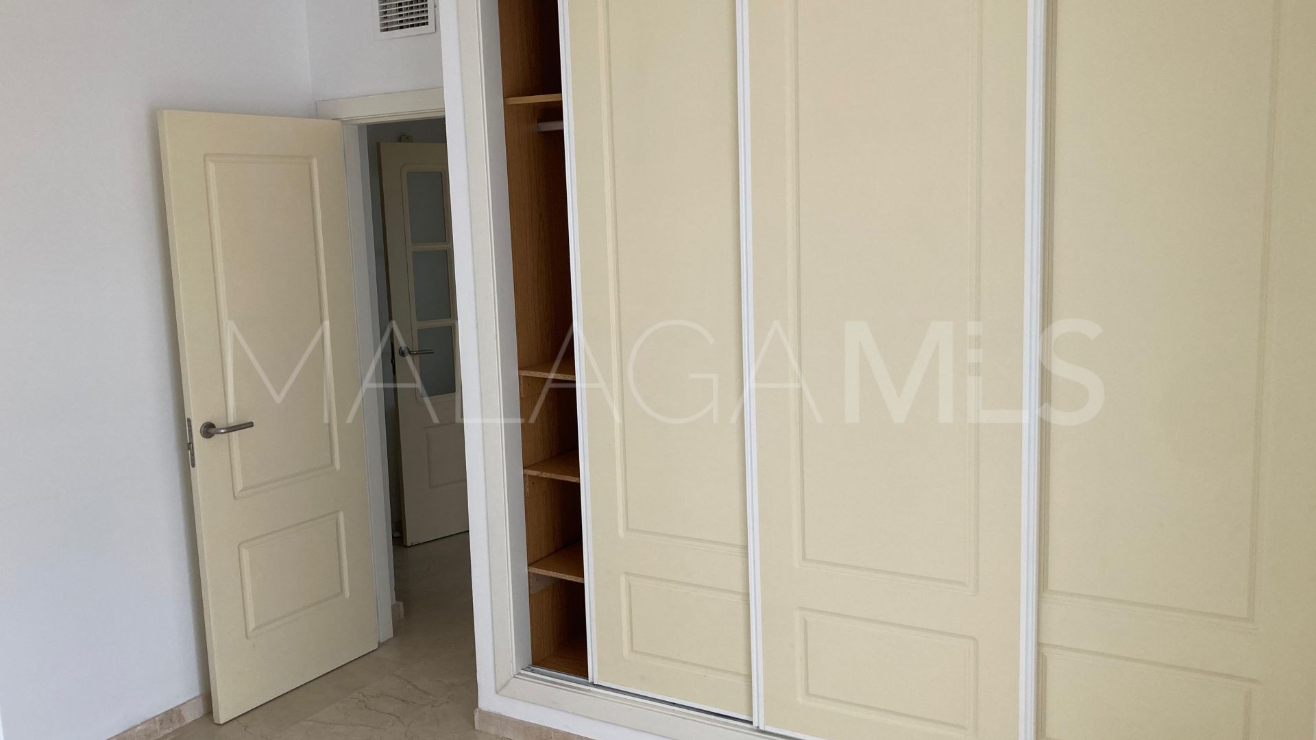 Duplex penthouse for sale in Cancelada
