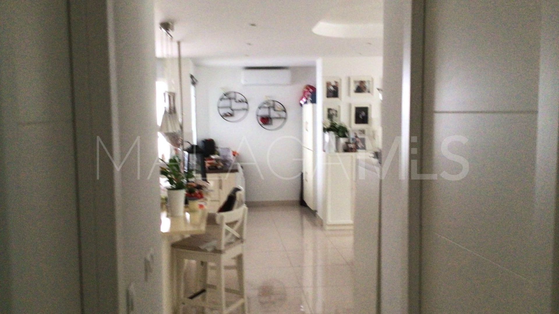 For sale Estepona Puerto apartment with 3 bedrooms