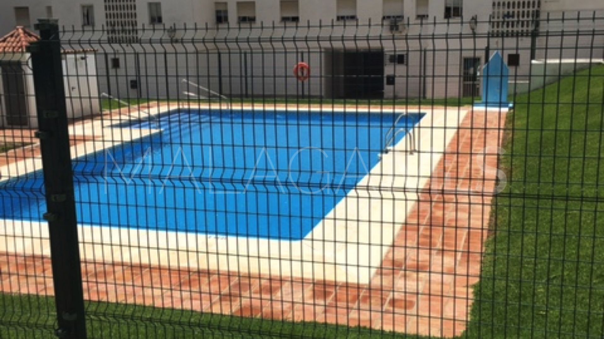 For sale Estepona Puerto apartment with 3 bedrooms