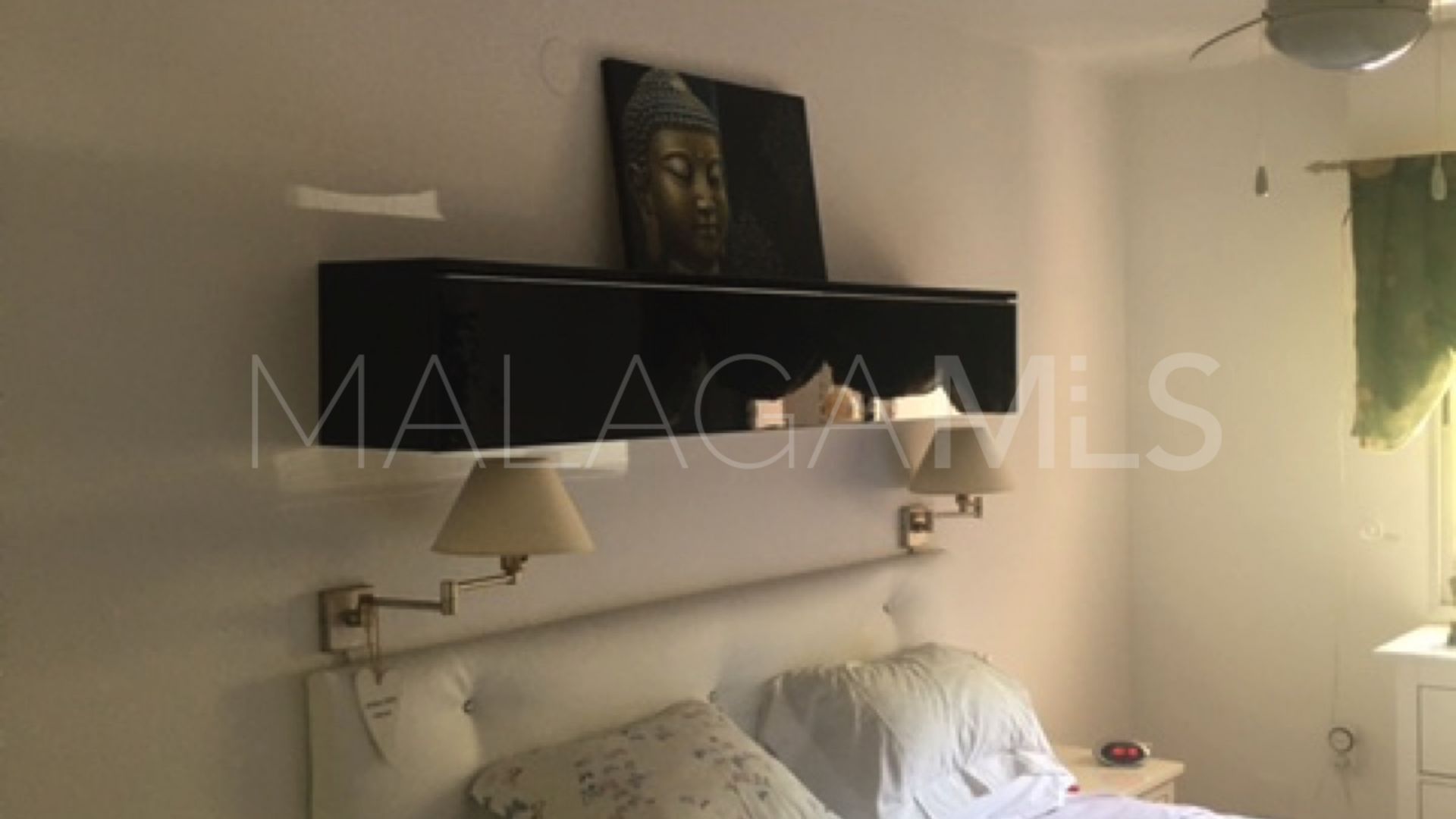 For sale Estepona Puerto apartment with 3 bedrooms