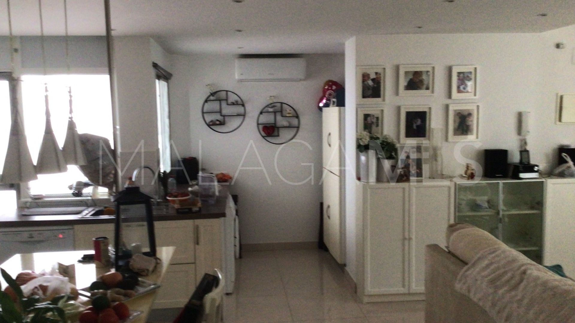 For sale Estepona Puerto apartment with 3 bedrooms