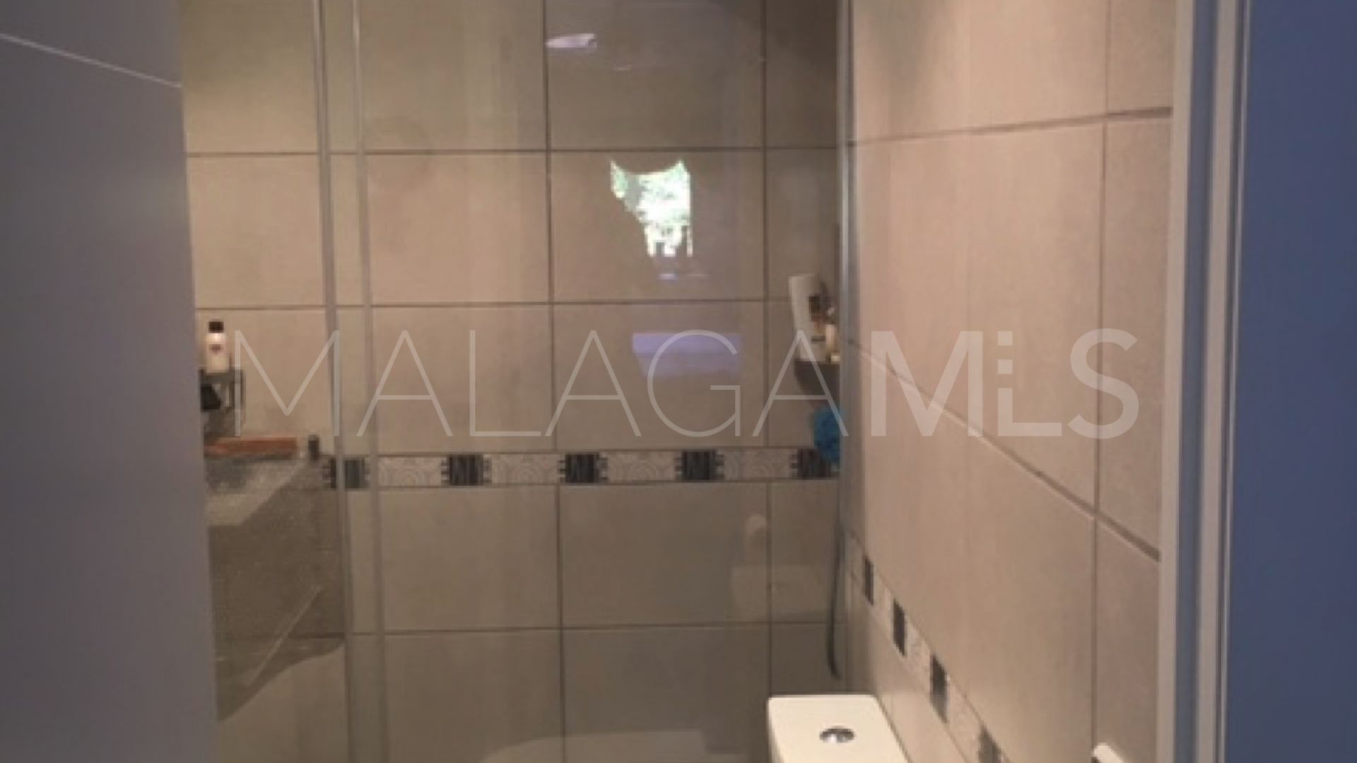 For sale Estepona Puerto apartment with 3 bedrooms