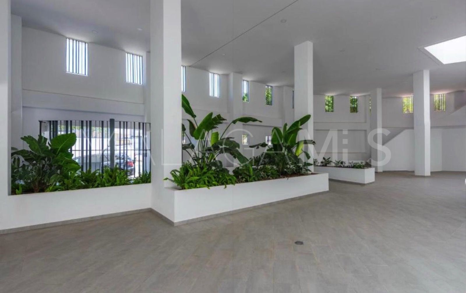 Duplex penthouse for sale in Avda de Andalucia - Sierra de Estepona