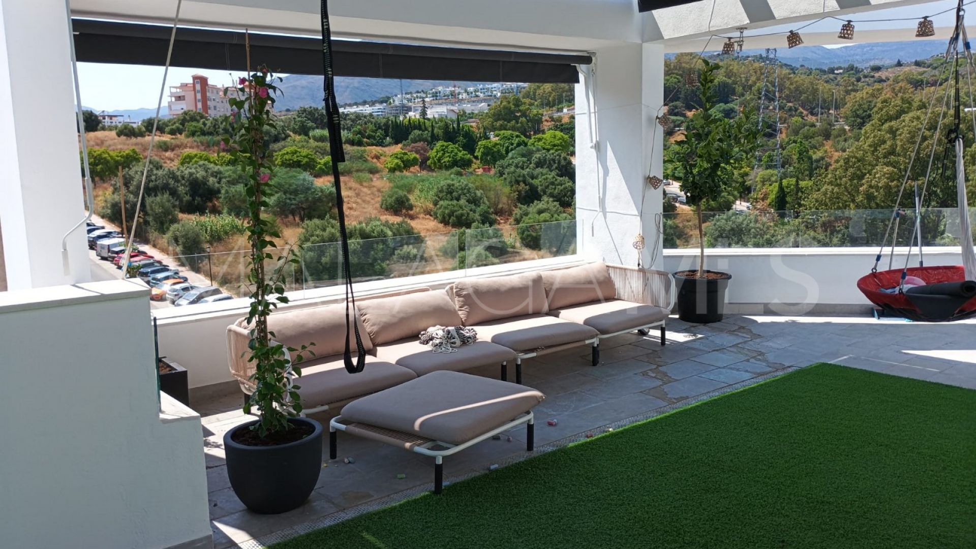 Duplex penthouse for sale in Avda de Andalucia - Sierra de Estepona
