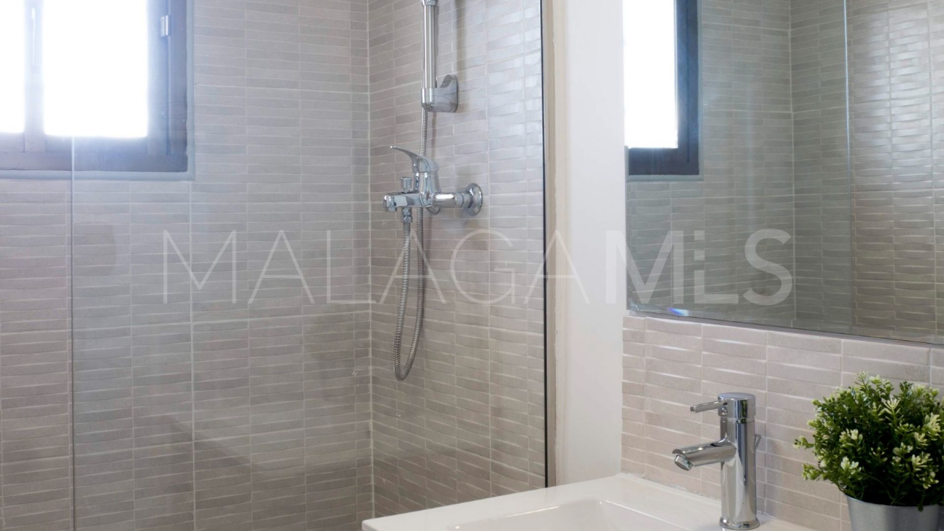 Buy apartment with 2 bedrooms in Cortijo Blanco