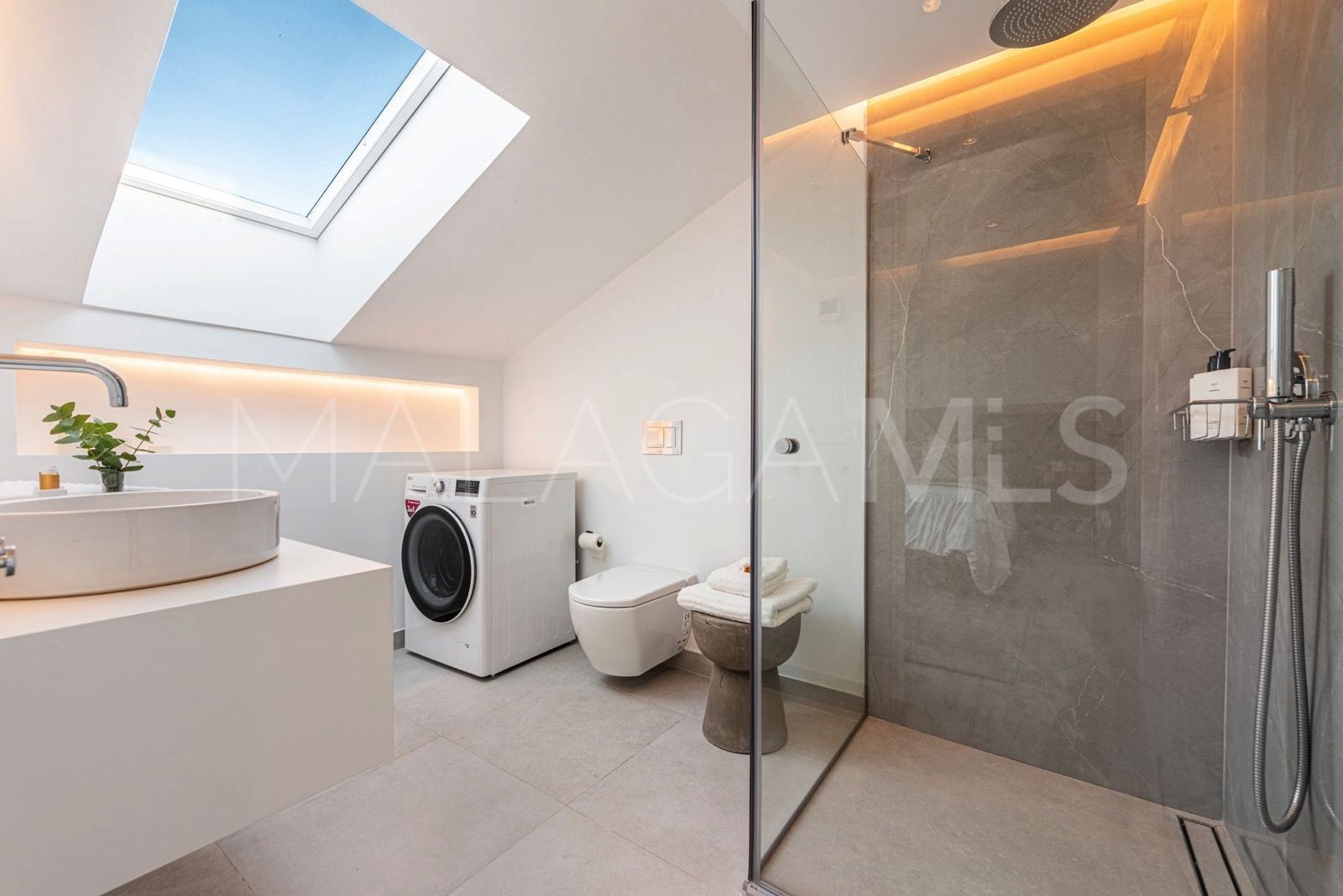 Duplex penthouse for sale in El Dorado