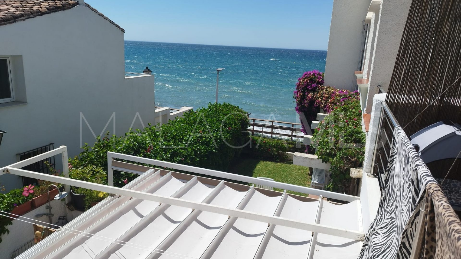 Parhus for sale in Guadalmansa Playa