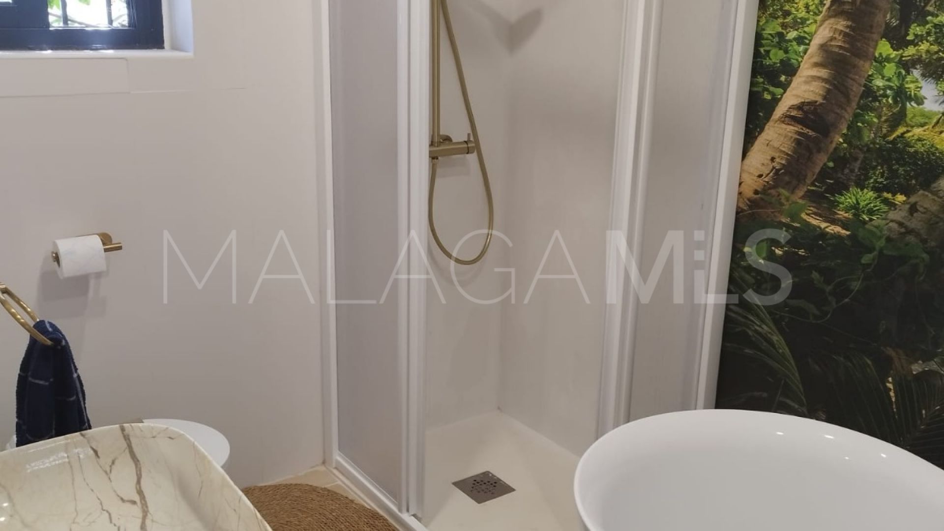Parhus for sale in Guadalmansa Playa