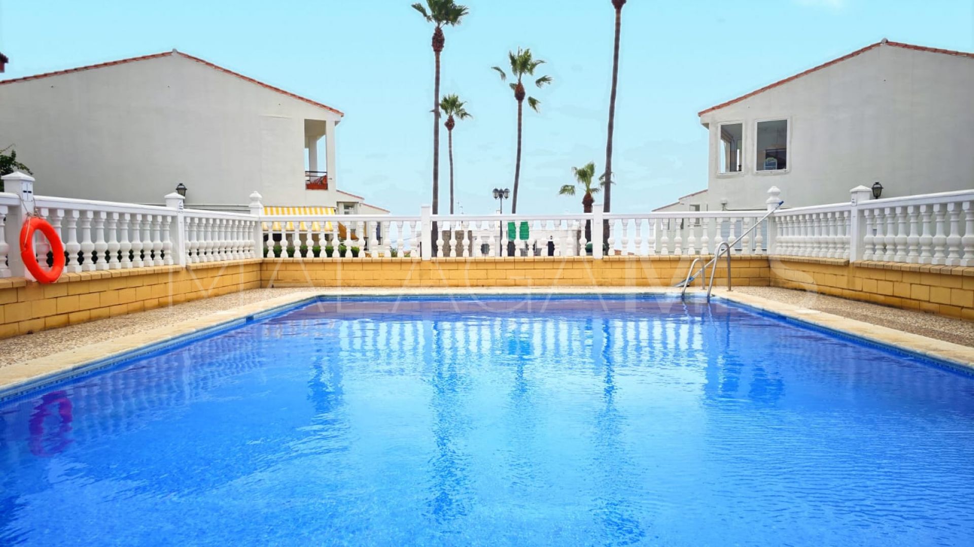 Pareado for sale in Alcorrín