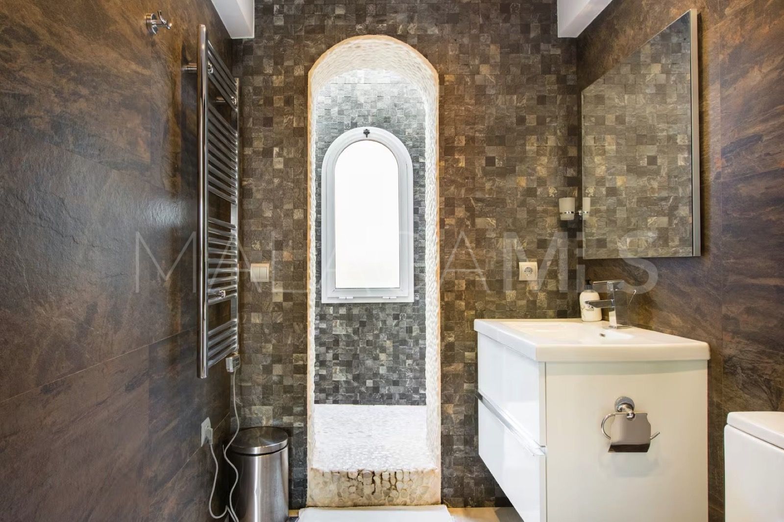 For sale Altos del Rodeo 5 bedrooms town house