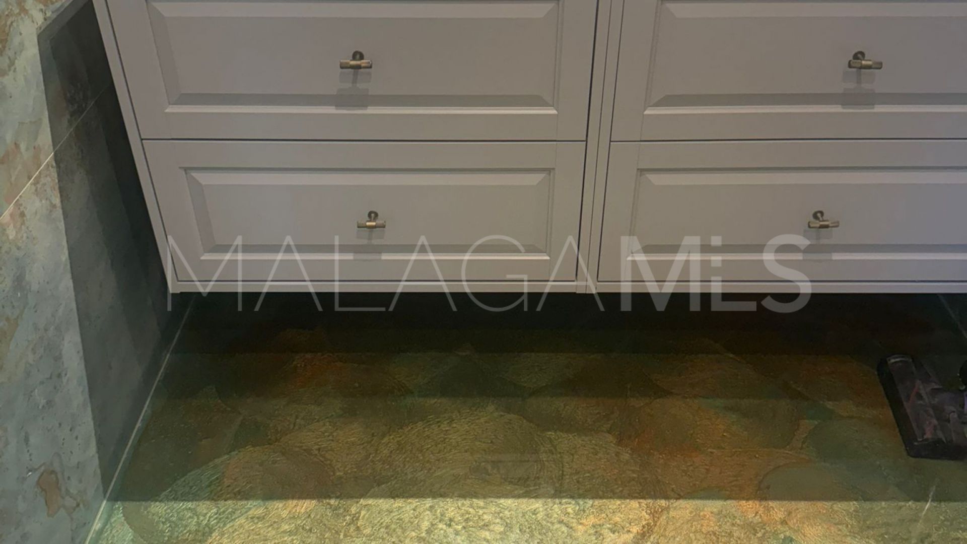 La Heredia, apartamento a la venta de 2 bedrooms