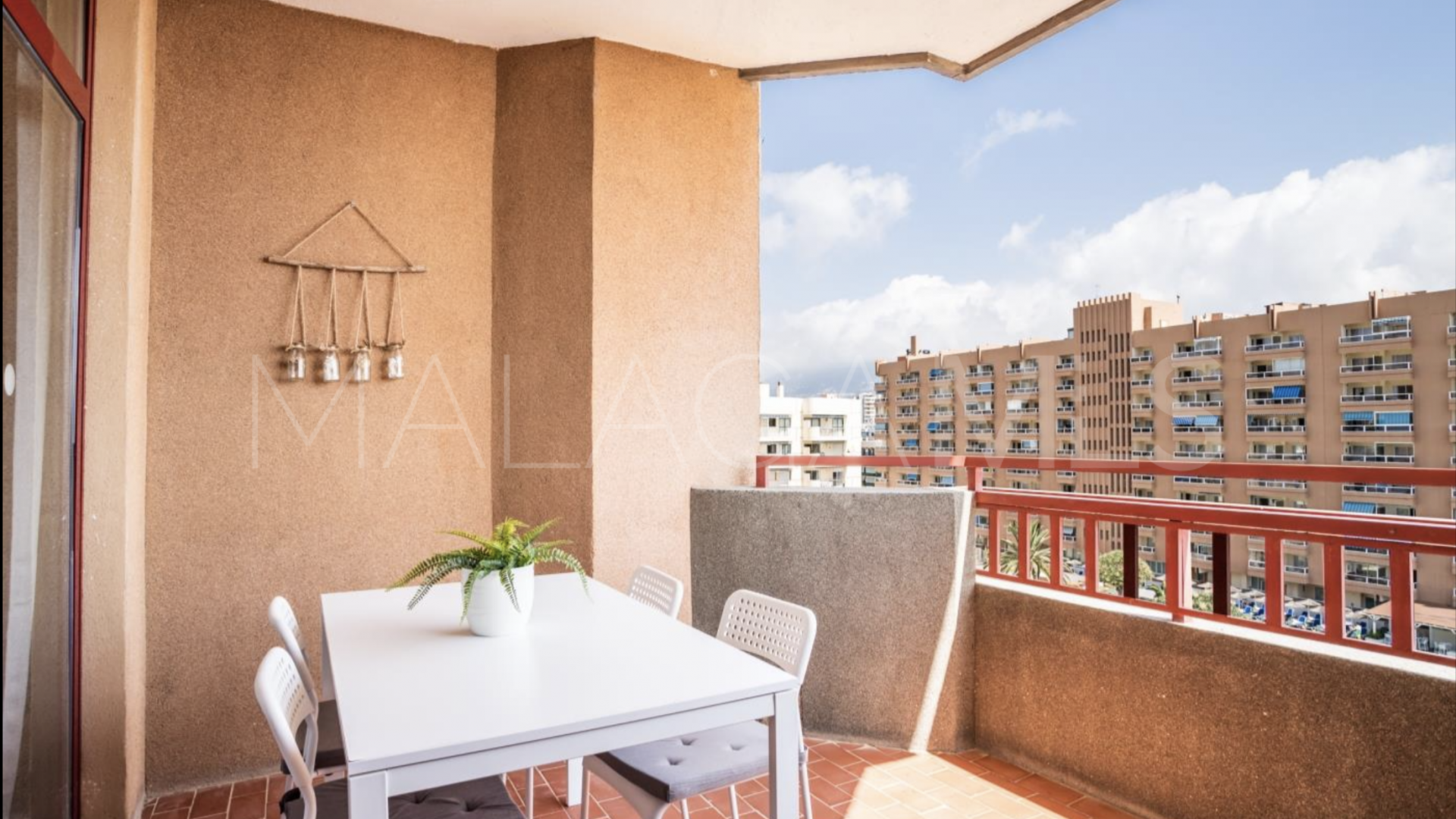 Buy estudio in Fuengirola Puerto