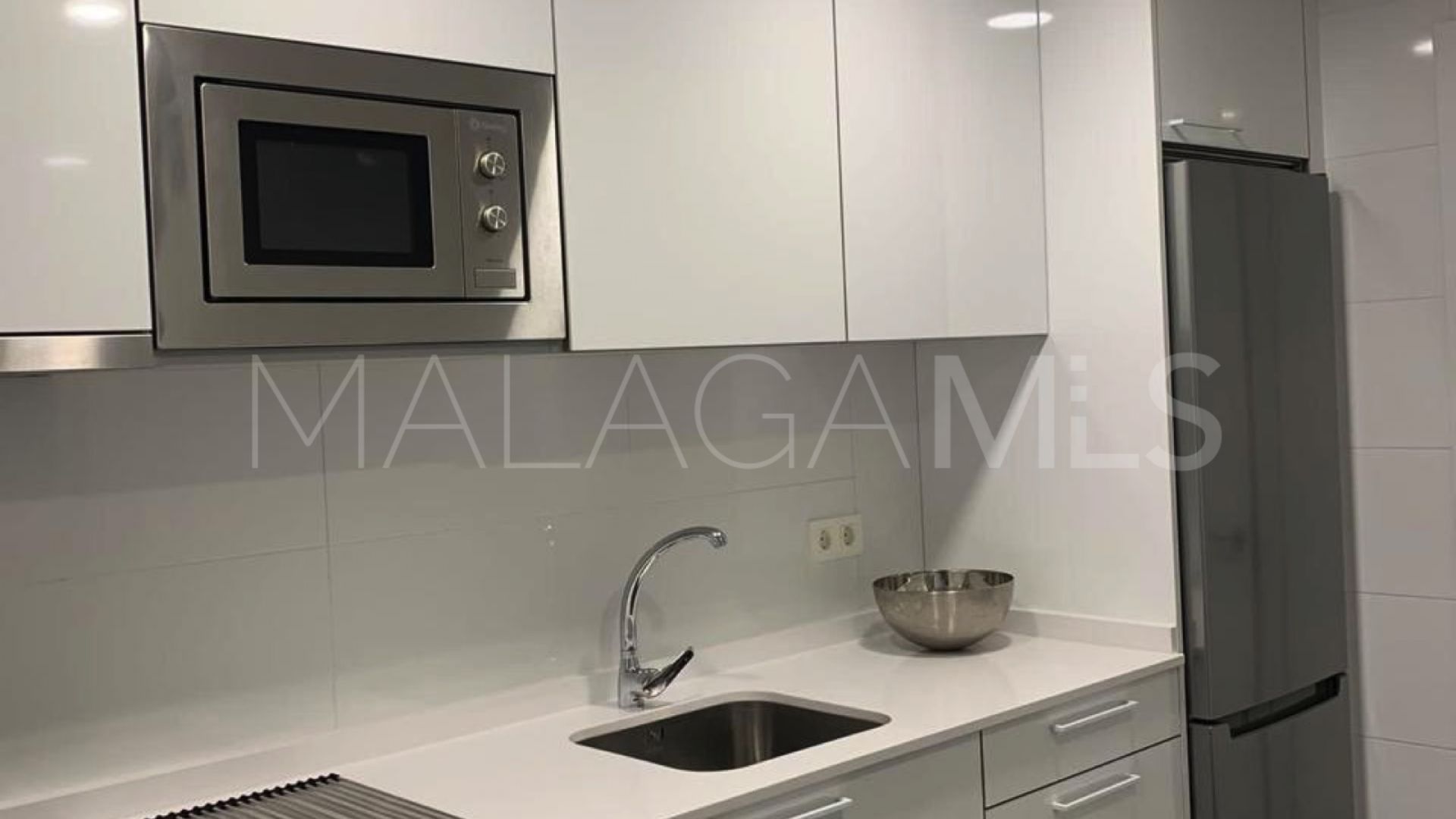 Lägenhet for sale in Nueva Andalucia