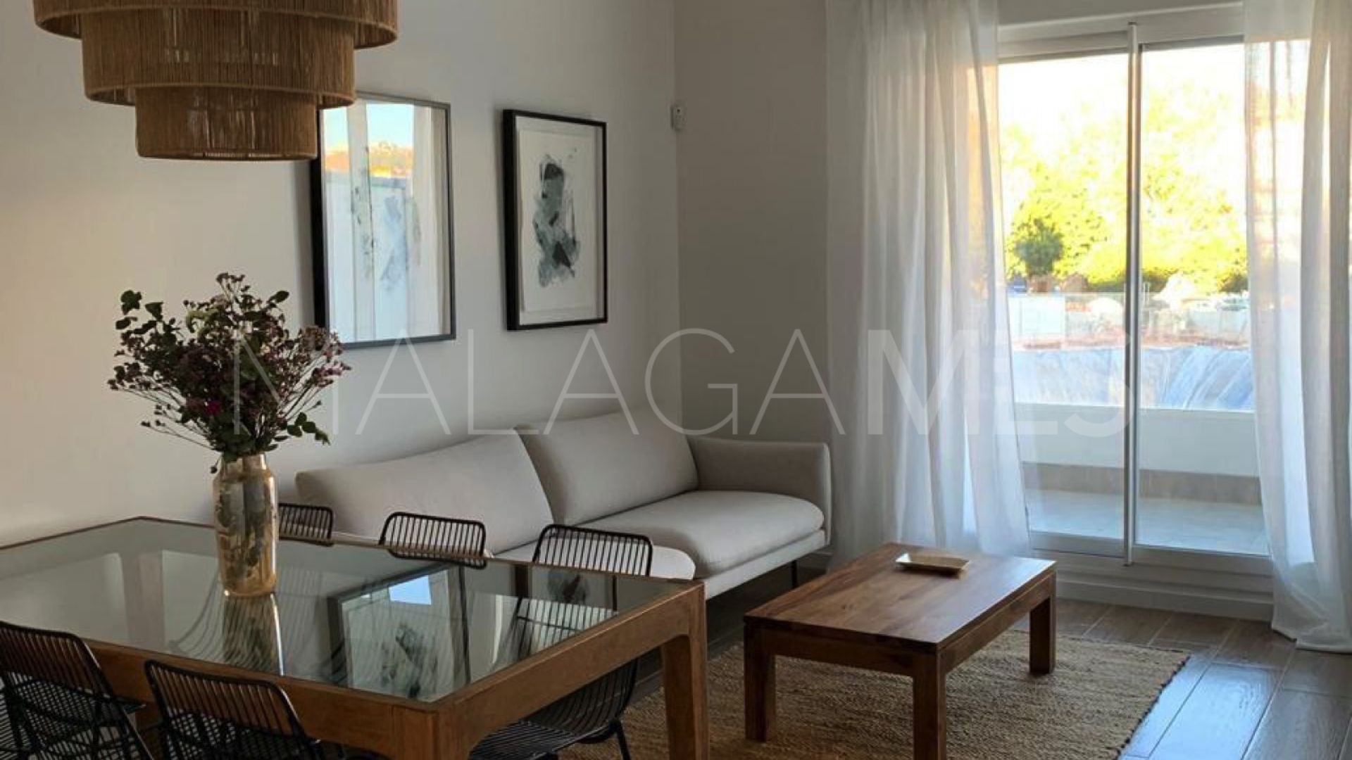 Lägenhet for sale in Nueva Andalucia