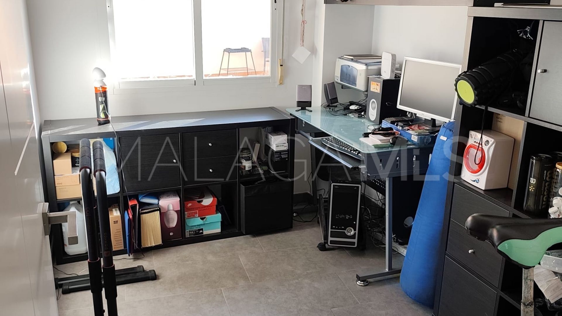 For sale penthouse in Avda de Andalucia - Sierra de Estepona with 2 bedrooms