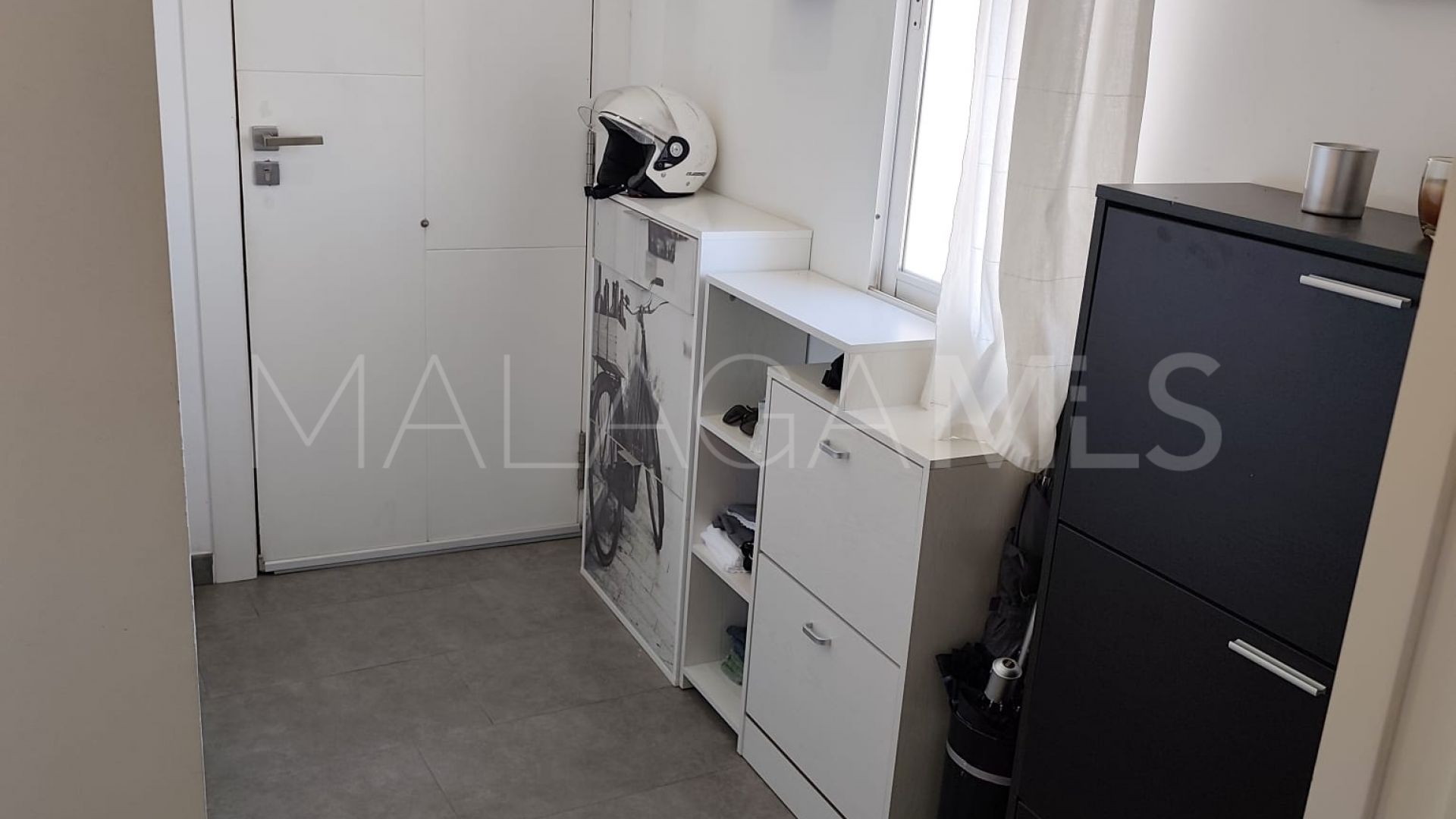 For sale penthouse in Avda de Andalucia - Sierra de Estepona with 2 bedrooms