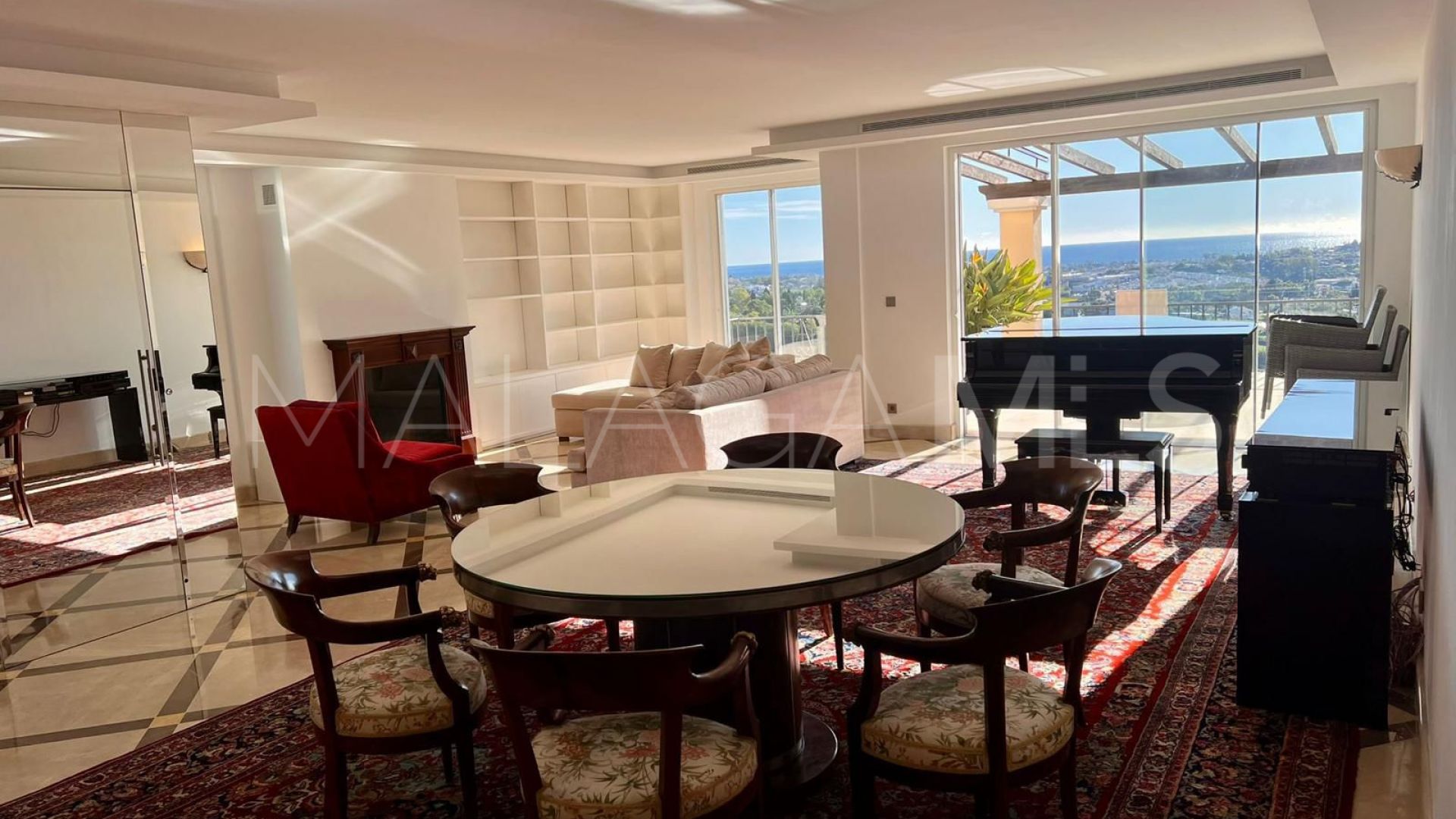 Duplex penthouse for sale in Los Almendros